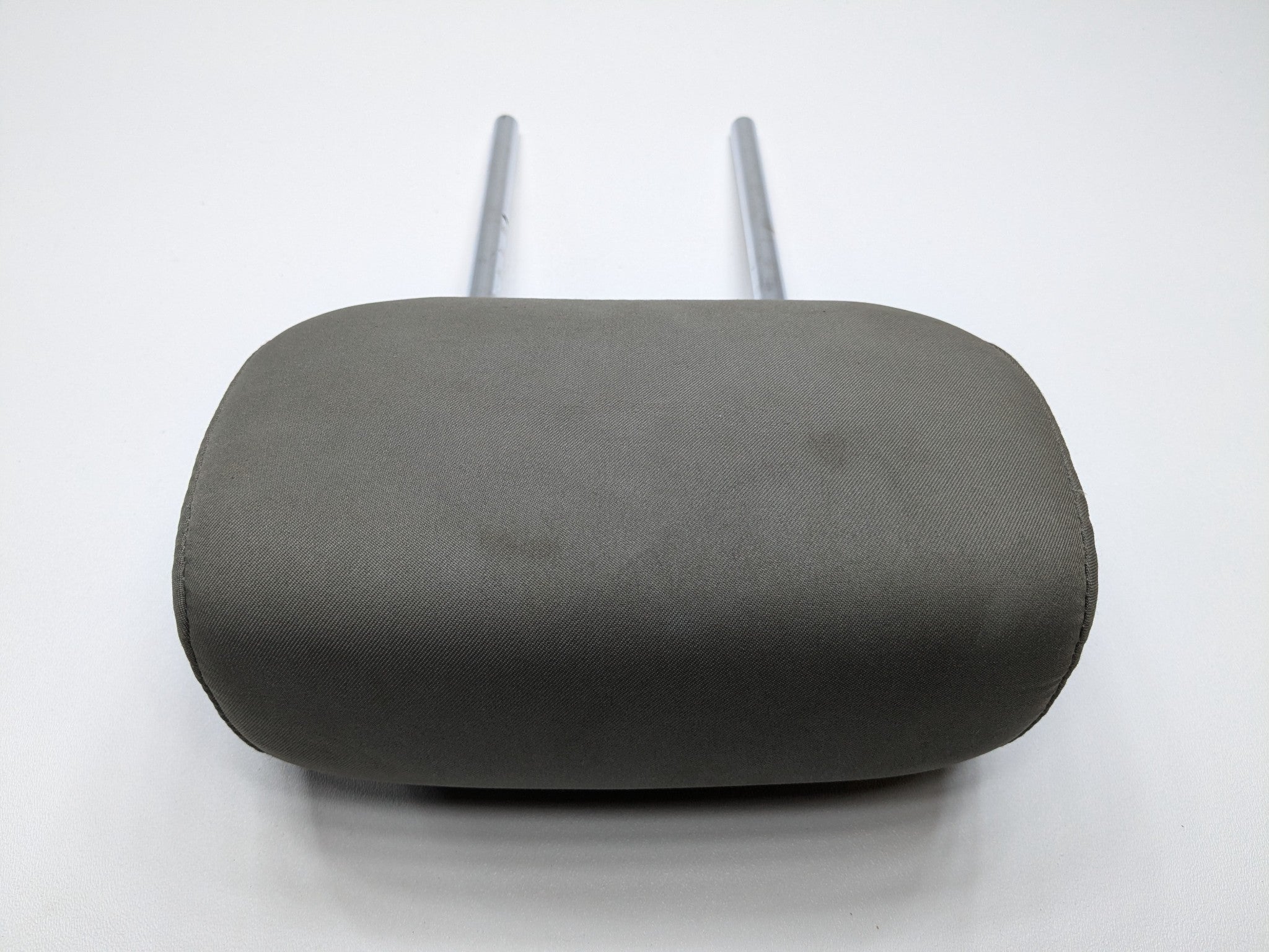 2005 - 2007 OEM NISSAN ARMADA REAR LEFT SECOND ROW SEAT HEADREST GRAY CLOTH