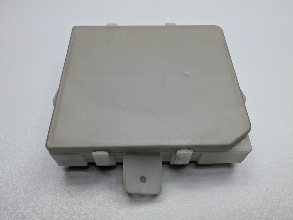 2005 - 2007 OEM NISSAN ARMADA BCM BODY FUSE BOX CONTROL MODULE UNIT