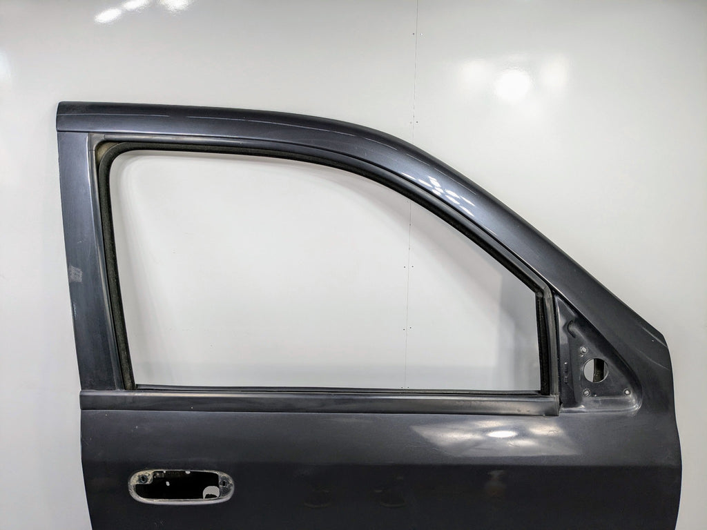 05 - 07 OEM CHEVROLET TRAILBLAZER FRONT RIGHT PASSENGER SIDE DOOR SHELL PANEL