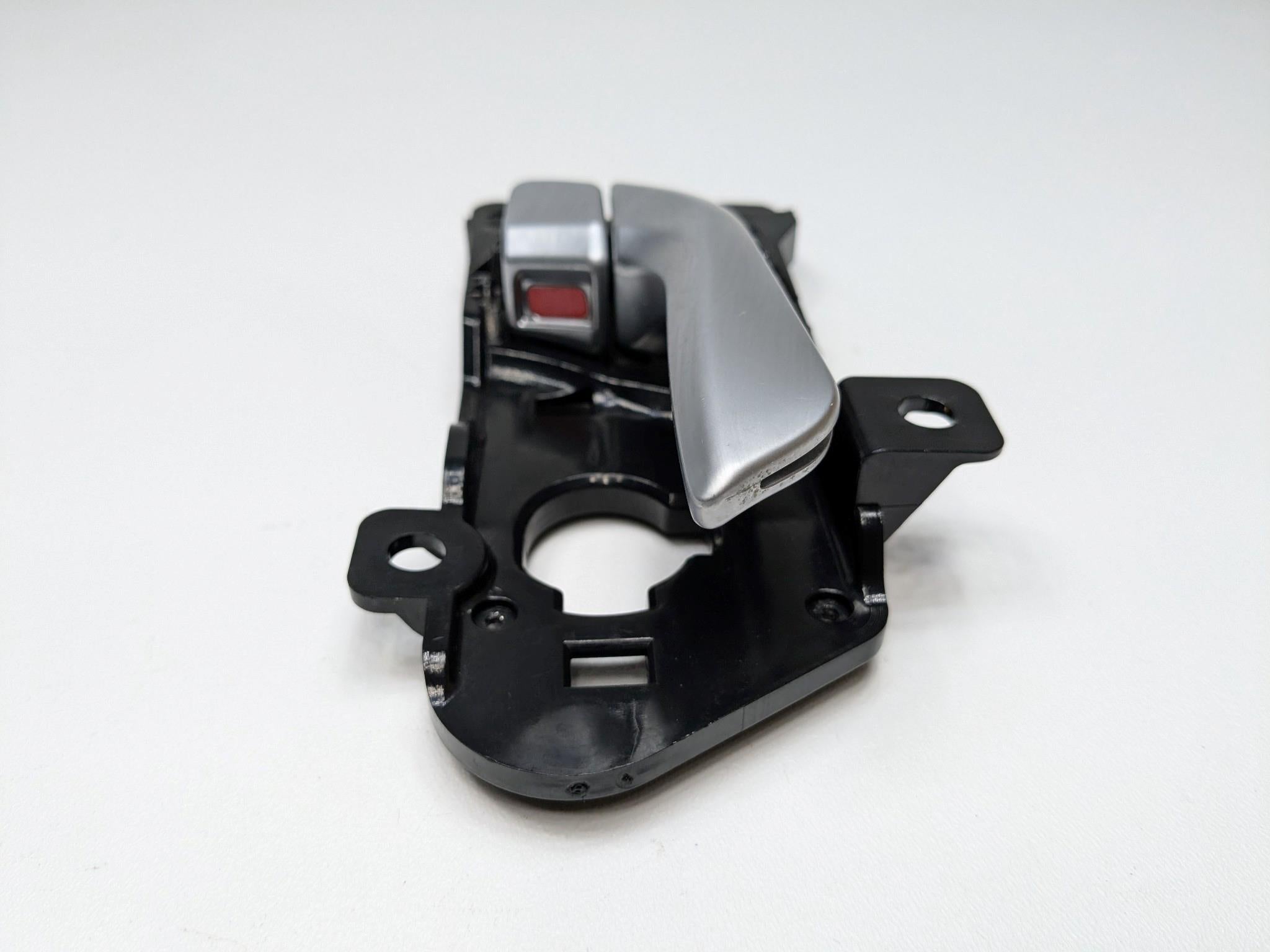 2013 - 2019 OEM HYUNDAI SANTA FE REAR LEFT DRIVER SIDE INTERIOR DOOR HANDLE