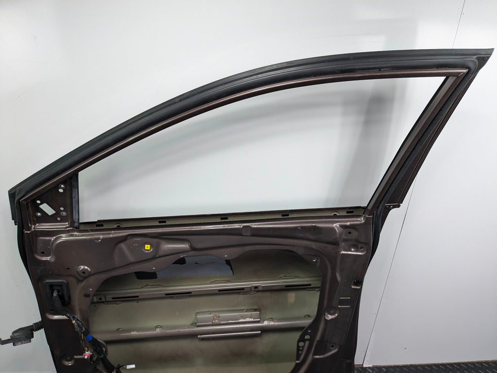 2013 - 2019 OEM HYUNDAI SANTA FE FRONT RIGHT PASSENGER SIDE DOOR SHELL PANEL N9N