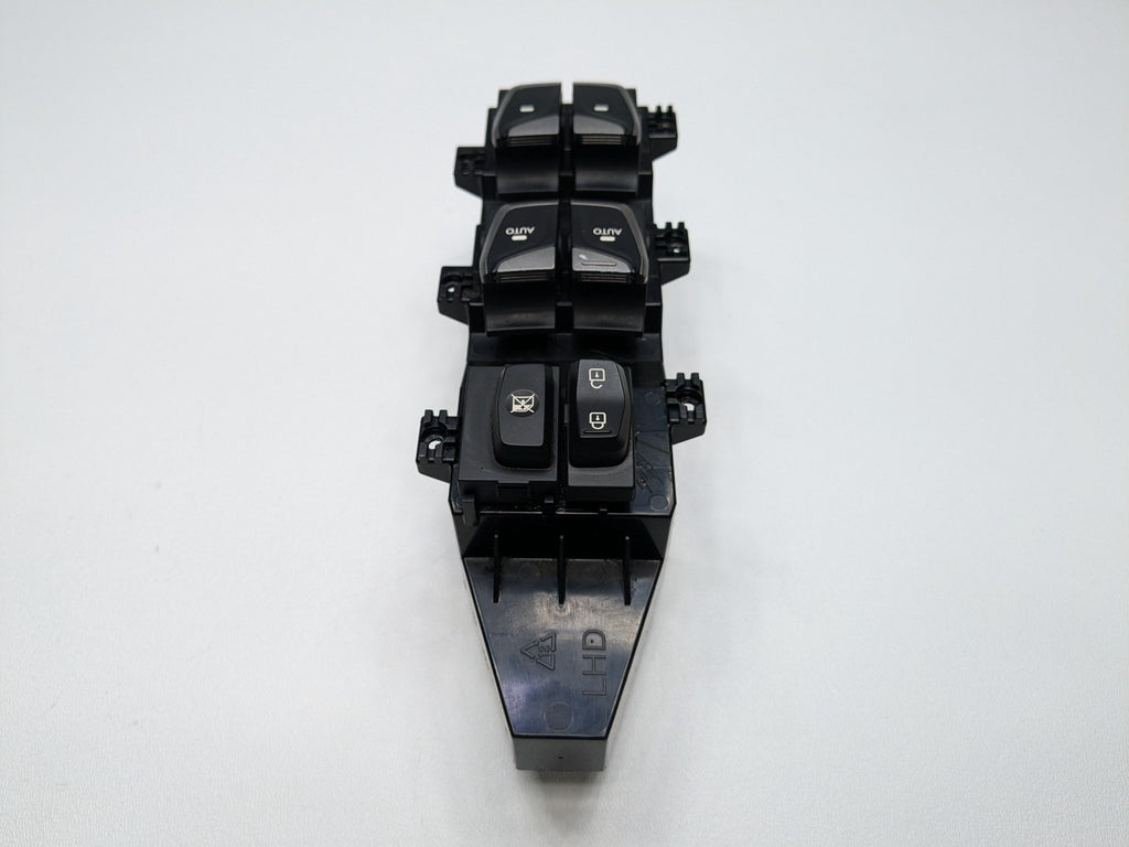 2013 - 2019 OEM HYUNDAI SANTA FE FRONT LEFT DOOR MASTER POWER WINDOW SWITCH