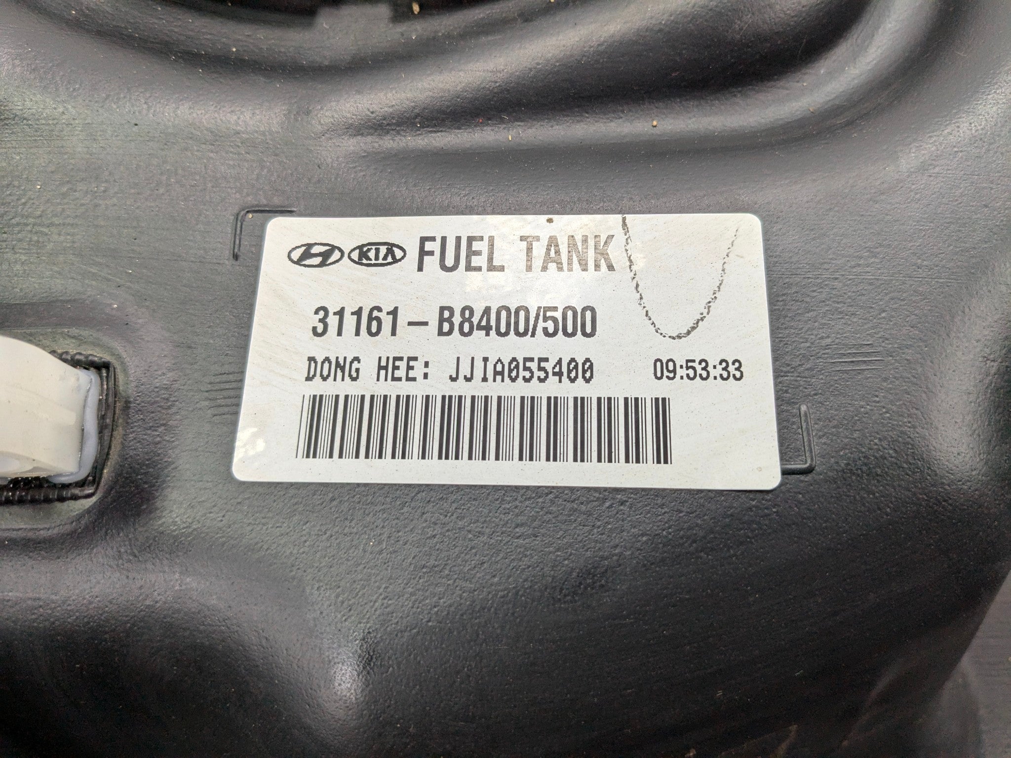 2013 - 2019 OEM HYUNDAI SANTA FE REAR FUEL TANK RESERVOIR ASSEMBLY