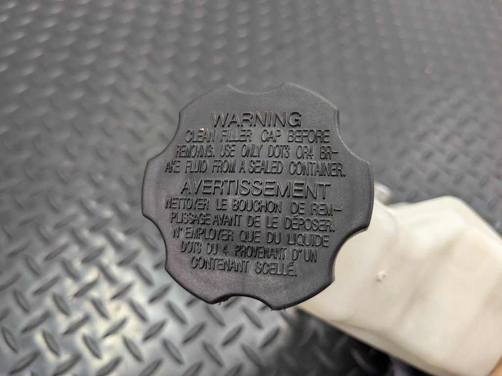 2013 - 2019 OEM HYUNDAI SANTA FE BRAKE MASTER CYLINDER