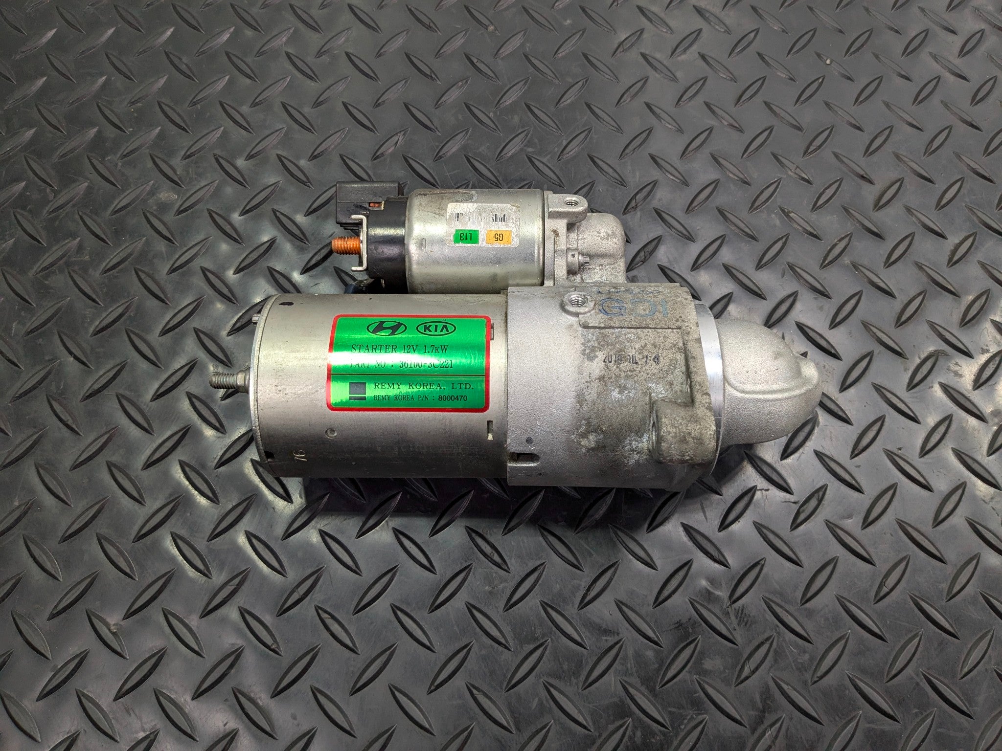 2013 - 2019 OEM HYUNDAI SANTA FE ENGINE STARTER MOTOR ASSEMBLY