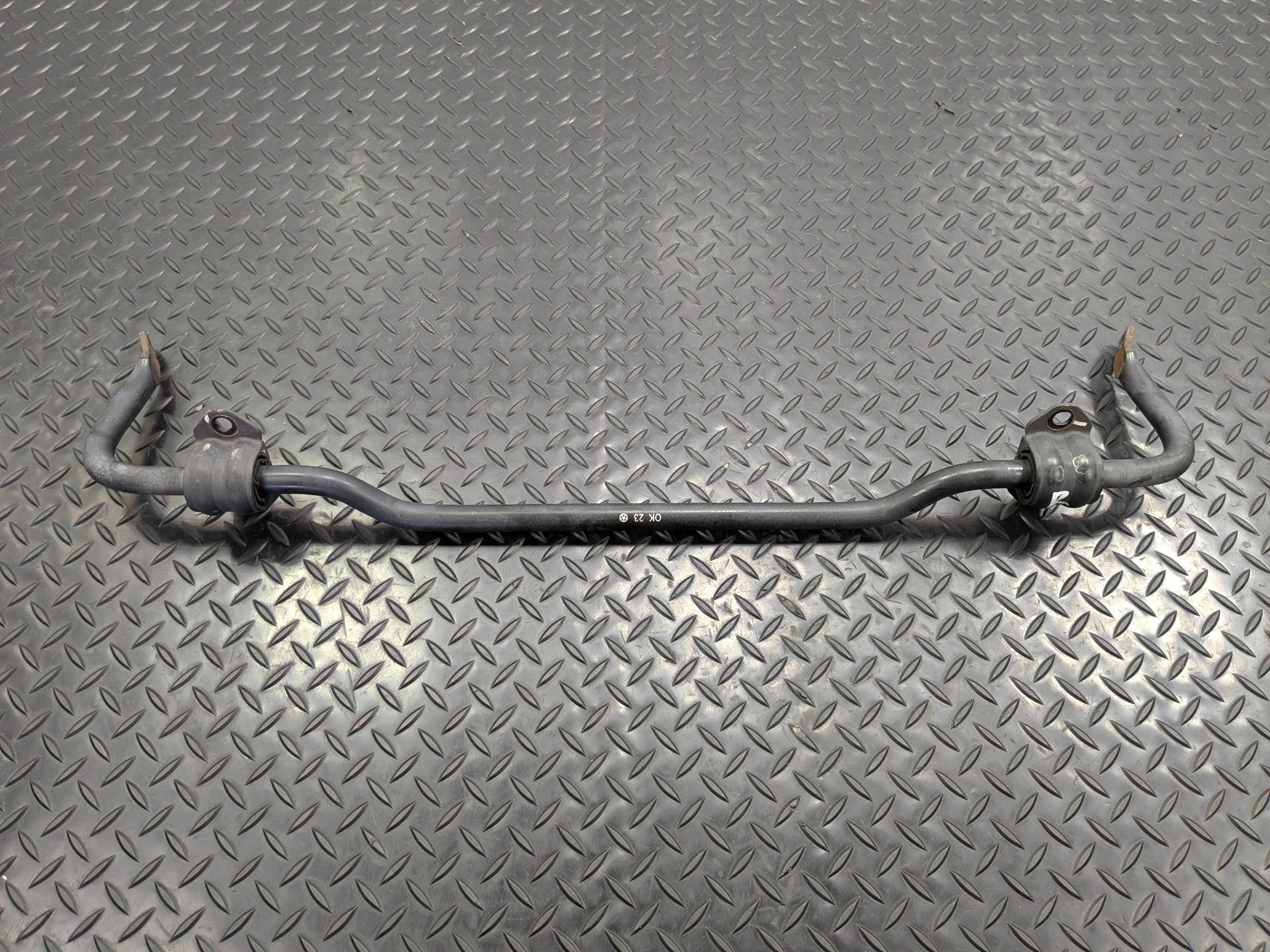 2013 - 2019 OEM HYUNDAI SANTA FE REAR STABILIZER SUSPENSION ANTI-ROLL SWAY BAR
