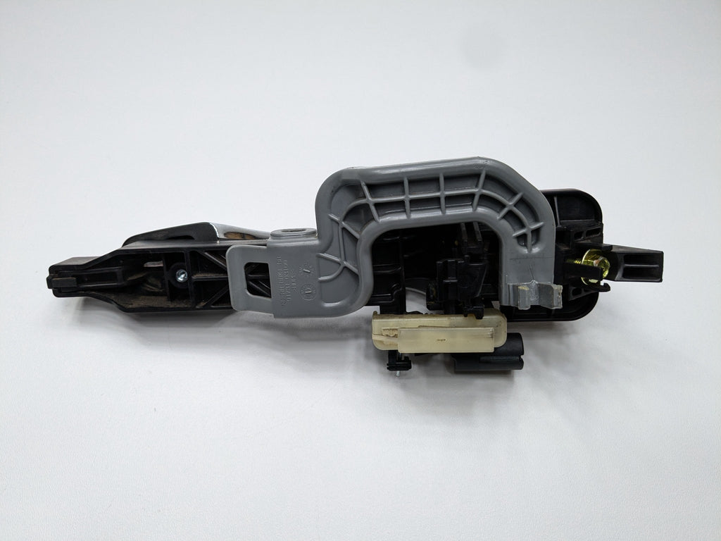 2013 - 2019 OEM HYUNDAI SANTA FE REAR RIGHT PASSENGER SIDE EXTERIOR DOOR HANDLE