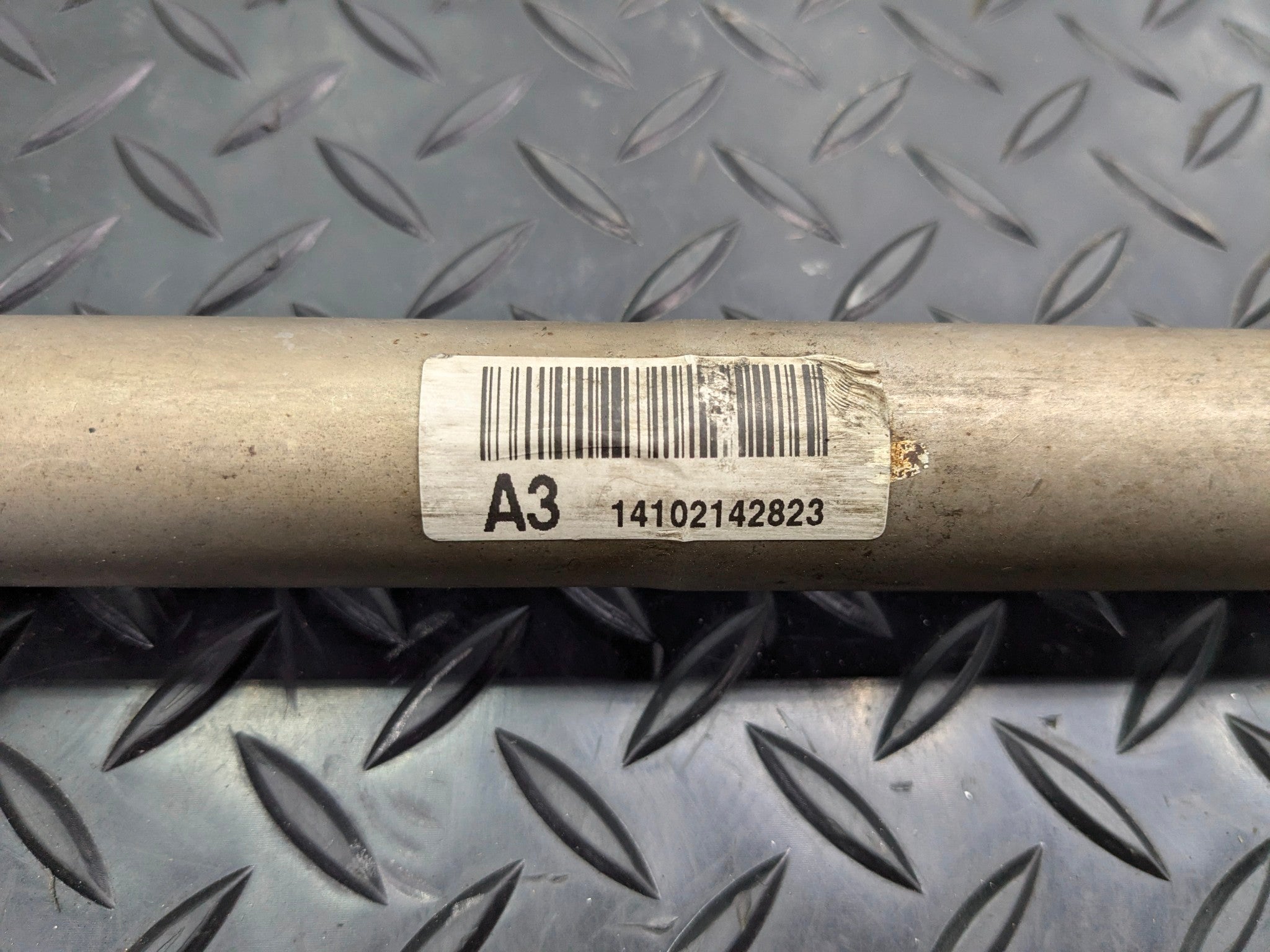 2013 - 2019 OEM HYUNDAI SANTA FE STEERING LOWER INTERMEDIATE JOINT SHAFT