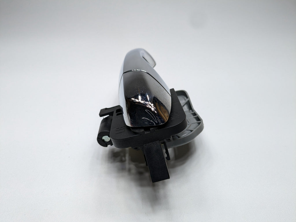 2013 - 2019 OEM HYUNDAI SANTA FE REAR LEFT DRIVER SIDE EXTERIOR DOOR HANDLE