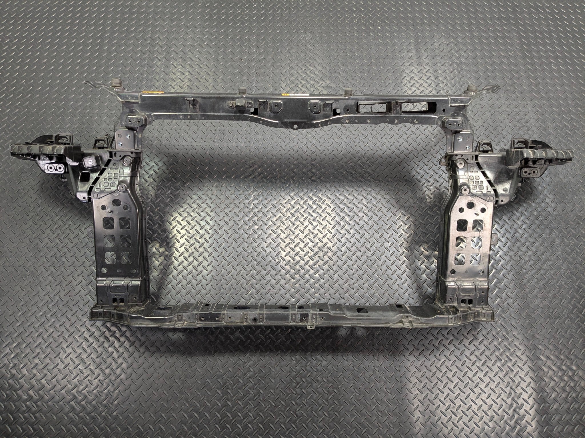 2013 - 2019 OEM HYUNDAI SANTA FE LOWER RADIATOR SUPPORT CARRIER ASSEMBLY