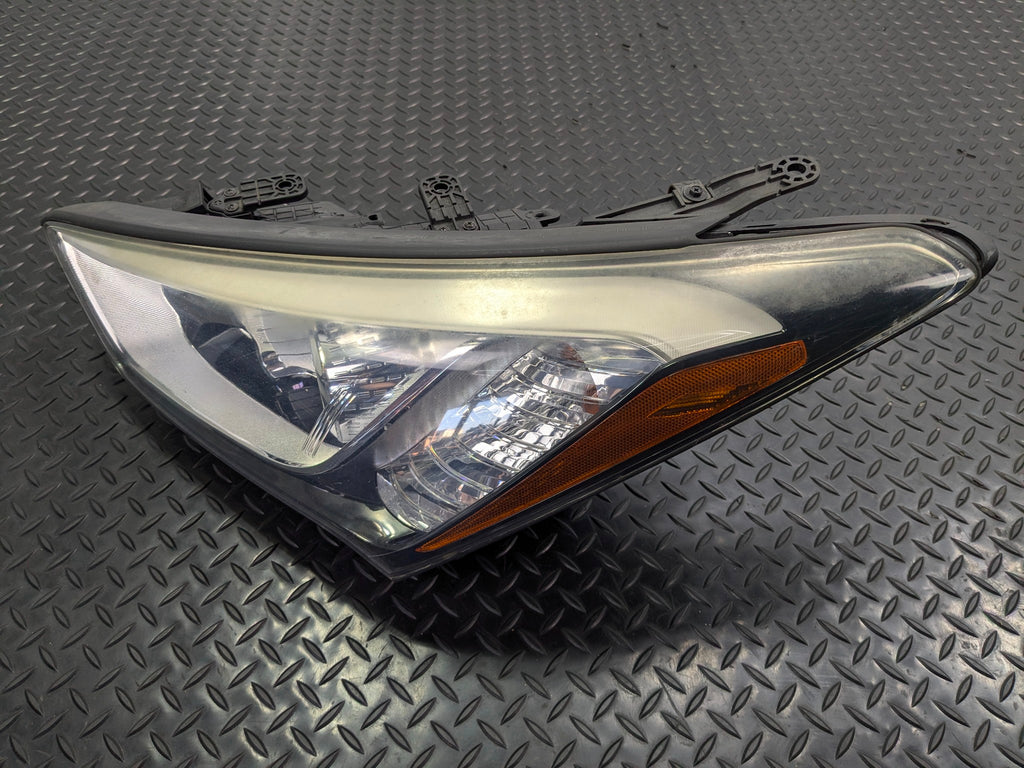 2013 - 2019 OEM HYUNDAI SANTA FE FRONT LEFT DRIVER SIDE HEADLAMP ASSEMBLY