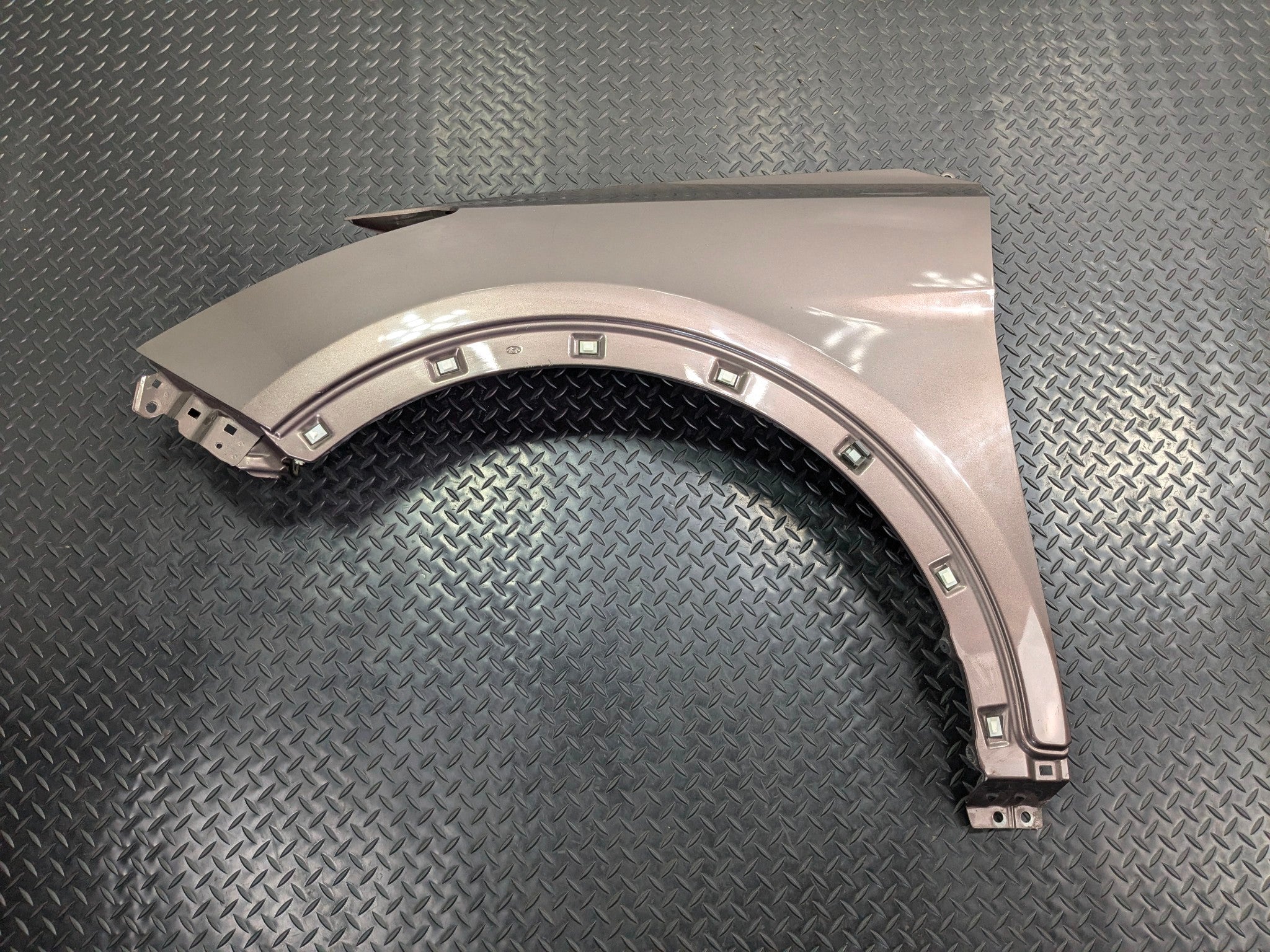2013 - 2019 OEM HYUNDAI SANTA FE FRONT LEFT DRIVER SIDE FENDER COVER PANEL