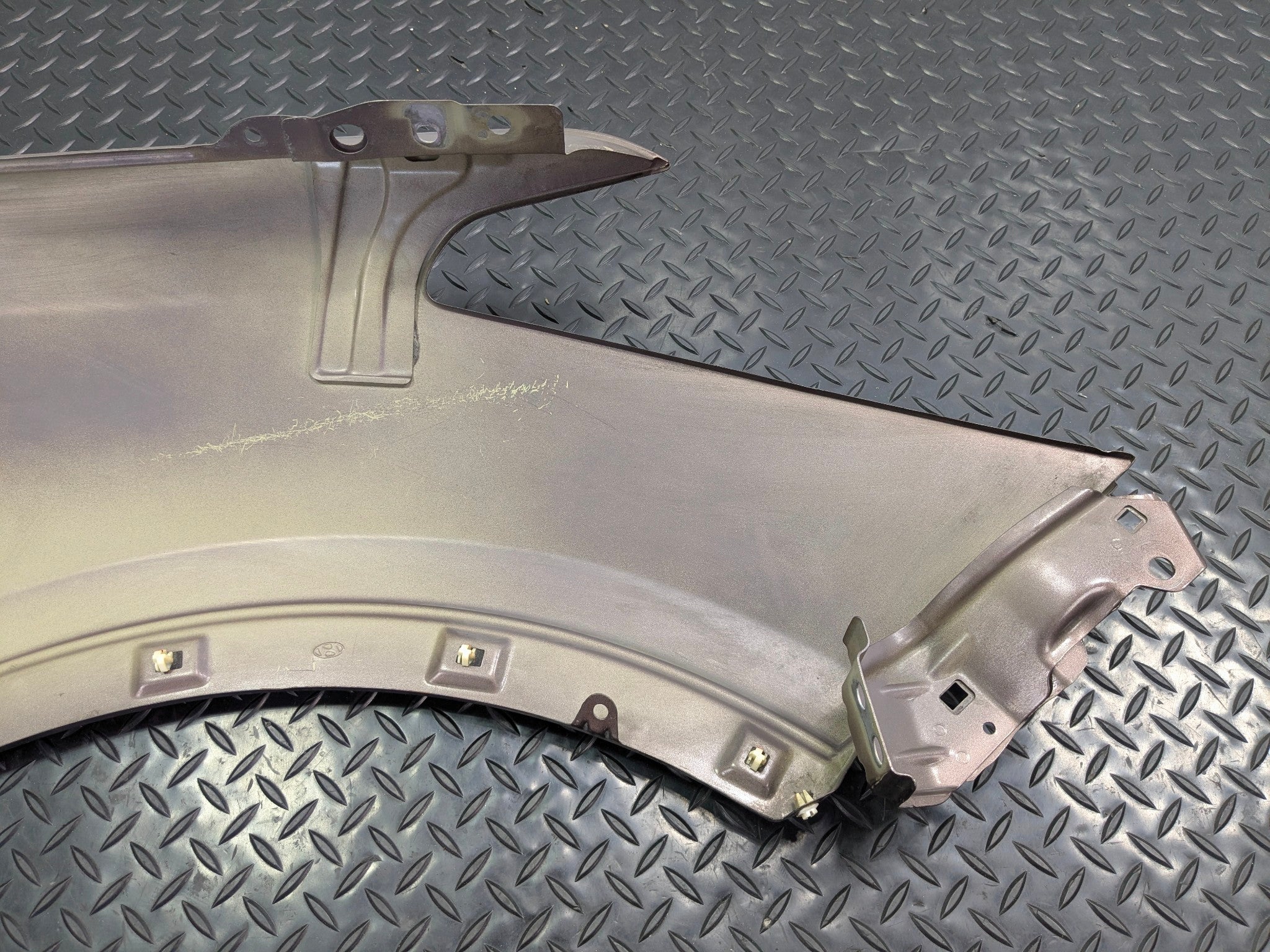2013 - 2019 OEM HYUNDAI SANTA FE FRONT LEFT DRIVER SIDE FENDER COVER PANEL