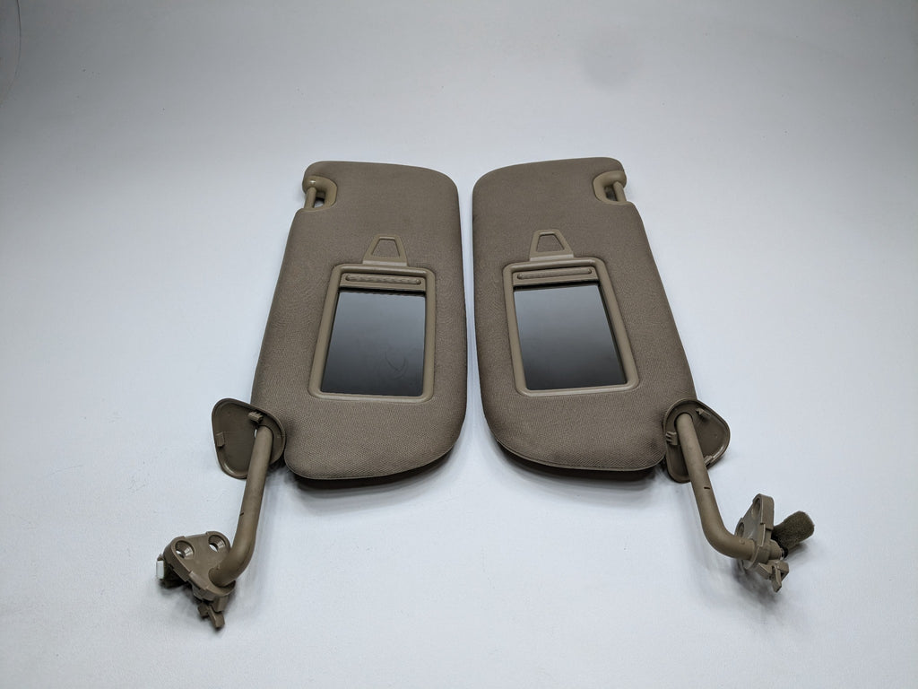 2013 - 2019 OEM HYUNDAI SANTA FE FRONT LEFT AND RIGHT SIDE SUN VISOR SET