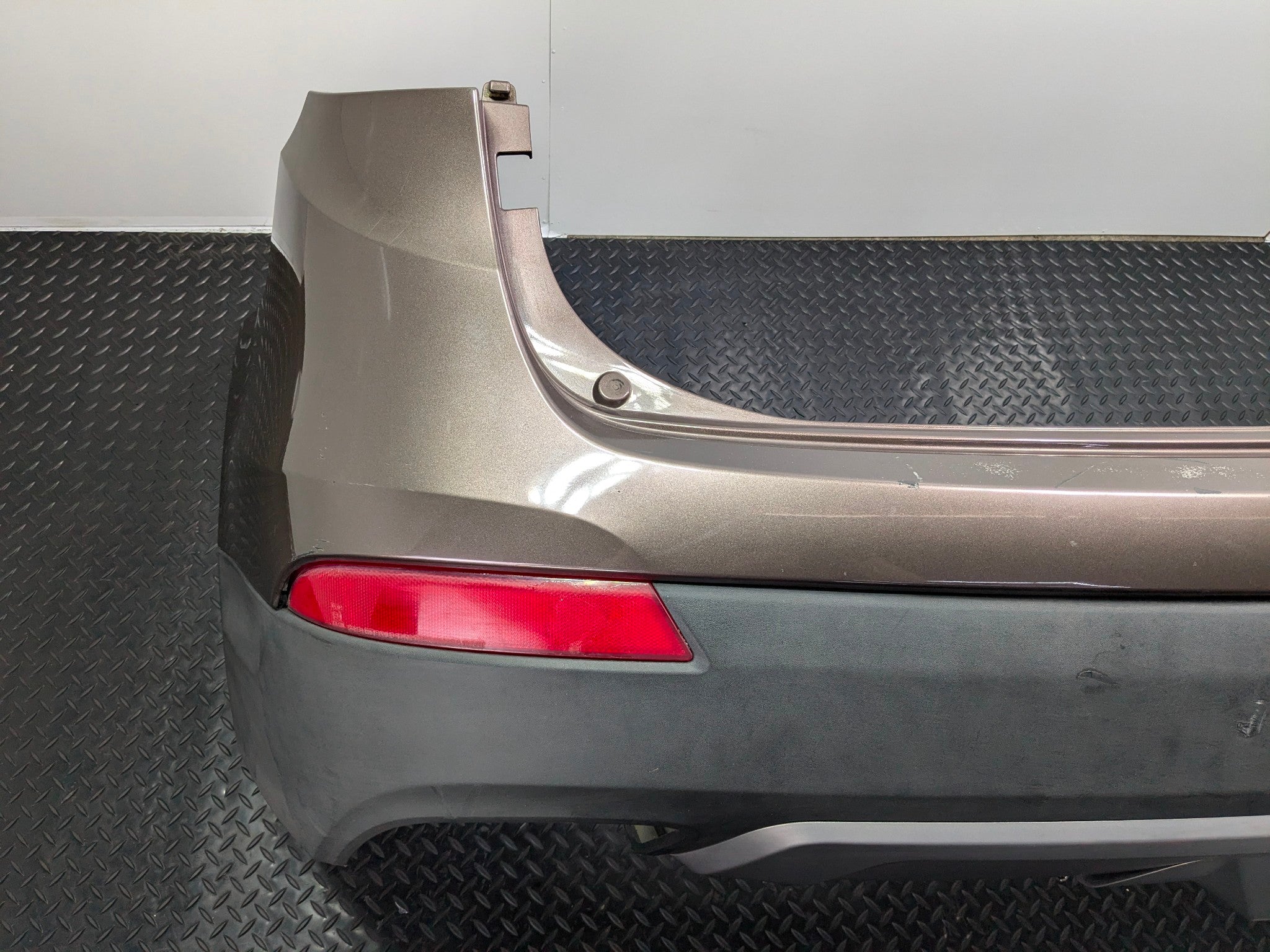 2013 - 2019 OEM HYUNDAI SANTA FE REAR BUMPER COVER PANEL ASSEMBLY