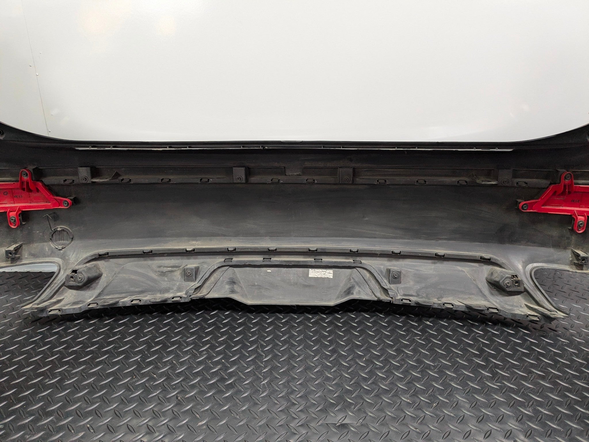 2013 - 2019 OEM HYUNDAI SANTA FE REAR BUMPER COVER PANEL ASSEMBLY