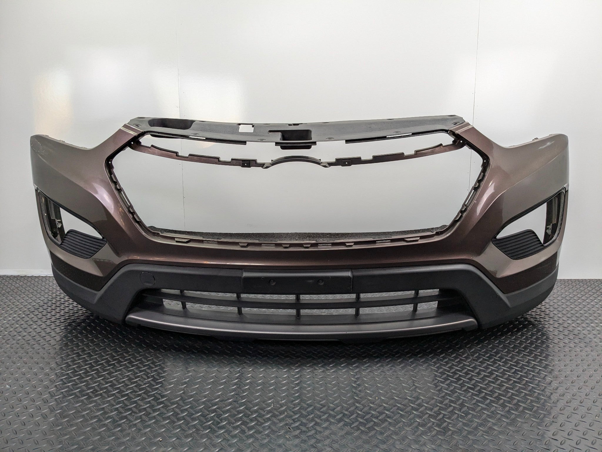 2013 - 2019 OEM HYUNDAI SANTA FE FRONT BUMPER COVER ASSEMBLY GRAYISH ORANGE