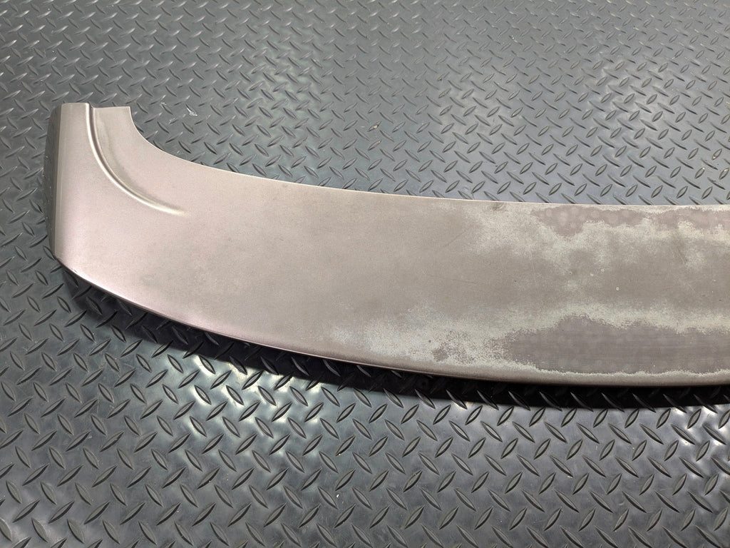 2013 - 2019 OEM HYUNDAI SANTA FE REAR TRUNK SPOILER WING WITH THIRD BRAKE LIGHT