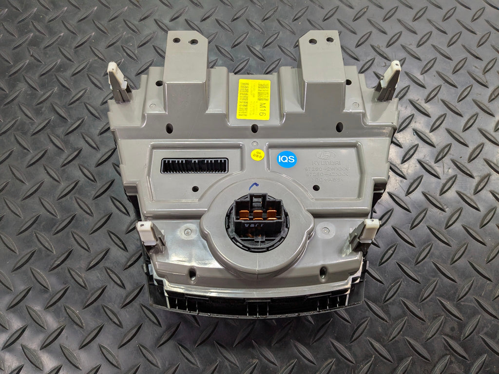 13 - 19 OEM HYUNDAI SANTA FE FRONT AC HEATER TEMPERATURE CLIMATE CONTROL SWITCH