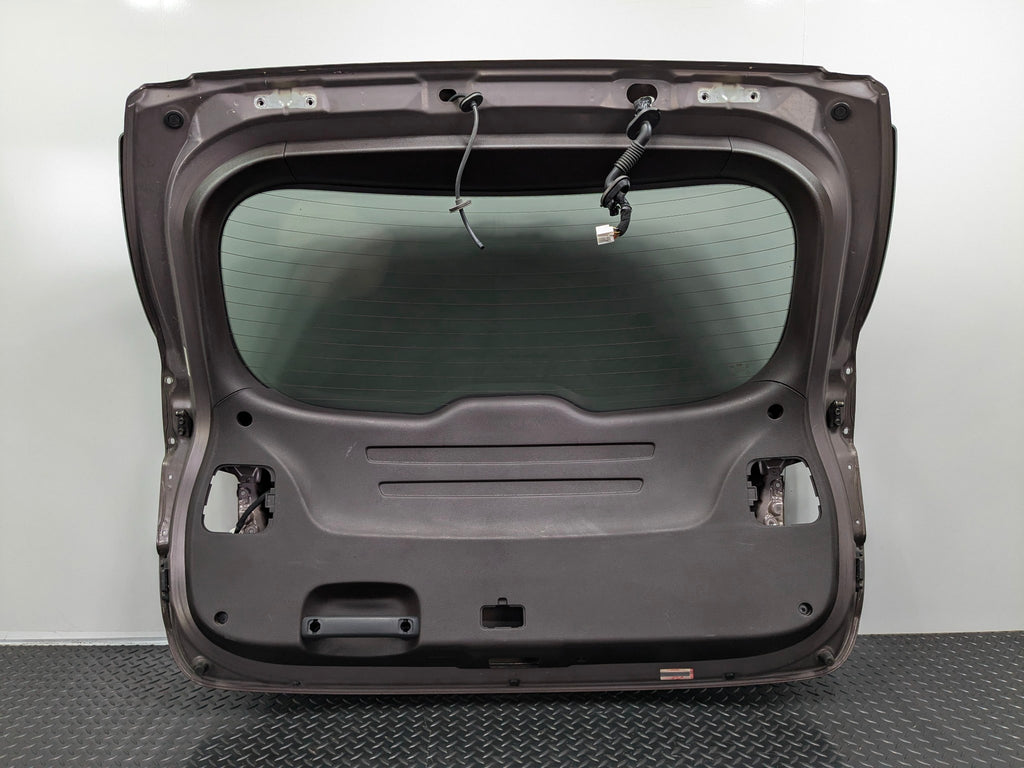 2013 - 2019 OEM HYUNDAI SANTA FE REAR TRUNK TAILGATE WITH PRIVACY TINT GLASS