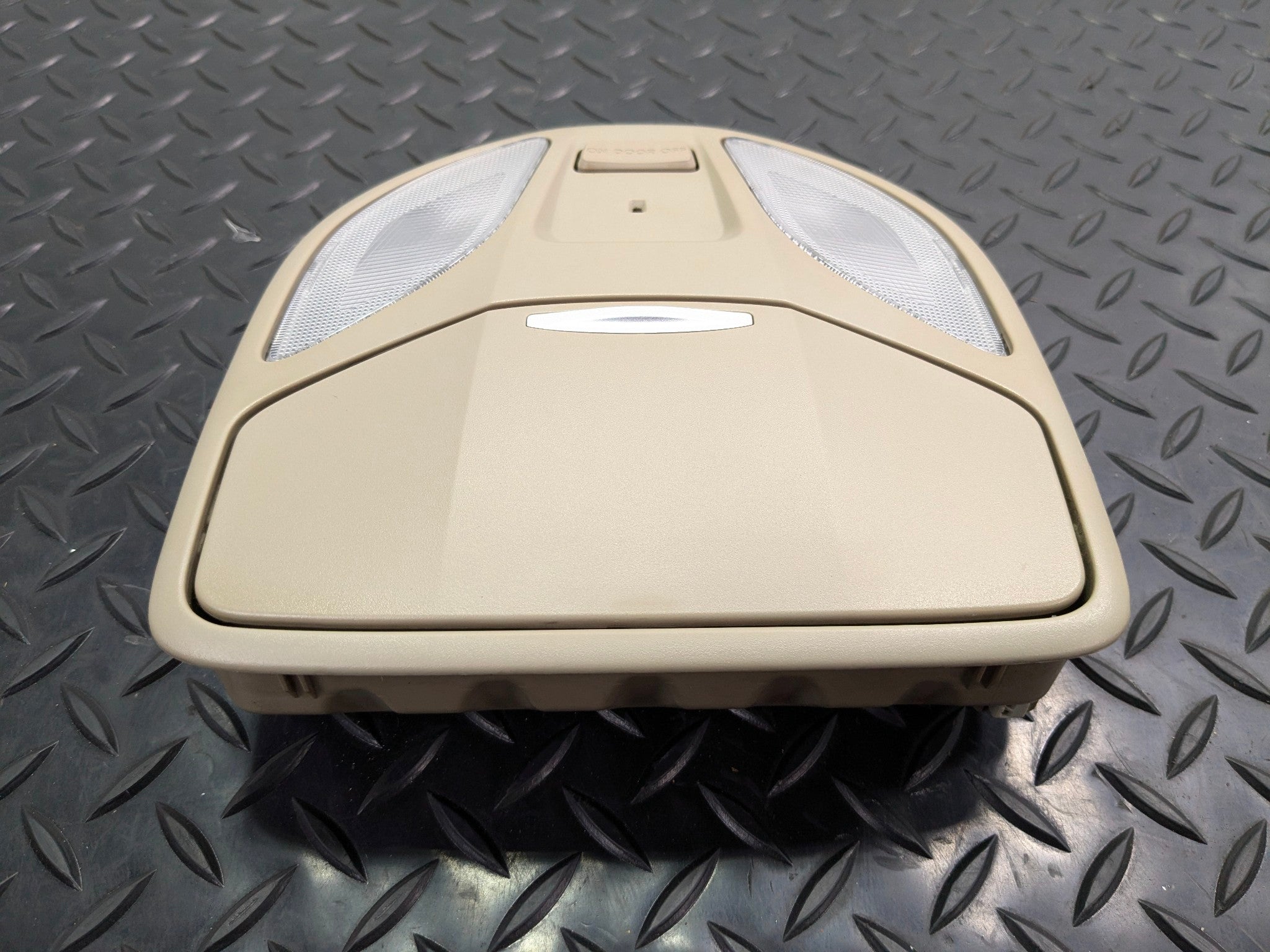 2013 - 2019 OEM HYUNDAI SANTA FE FRONT OVERHEAD ROOF CONSOLE MAP LIGHT