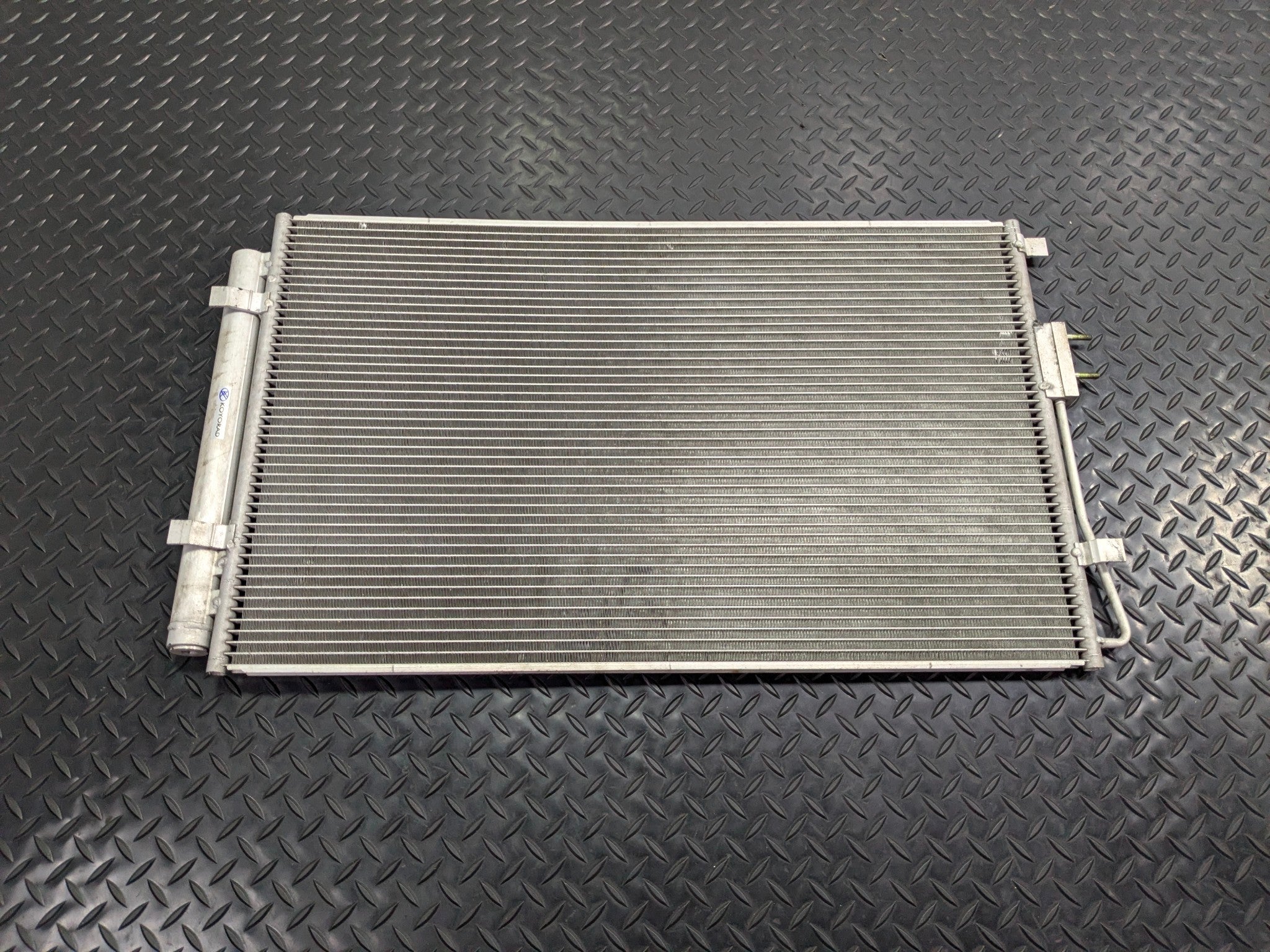 2013 - 2019 OEM HYUNDAI SANTA FE AC AIR CONDITIONING CONDENSER RADIATOR ASSEMBLY