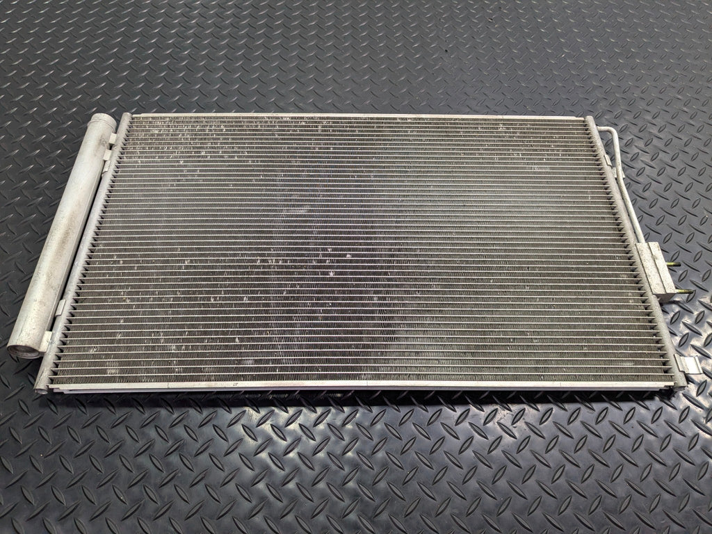 2013 - 2019 OEM HYUNDAI SANTA FE AC AIR CONDITIONING CONDENSER RADIATOR ASSEMBLY