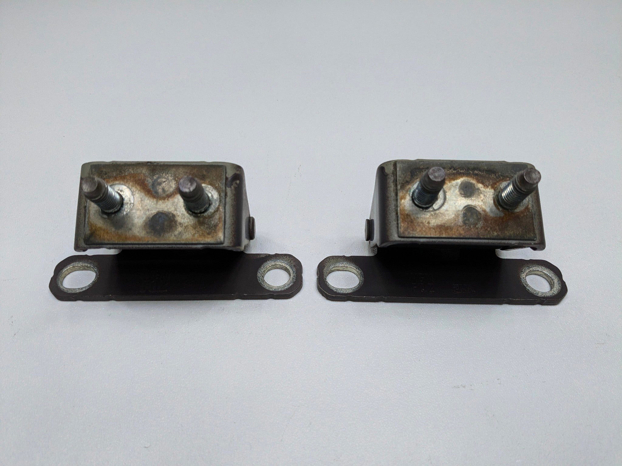 2013 - 2019 OEM HYUNDAI SANTA FE REAR TRUNK TAILGATE LEFT AND RIGHT HINGE SET