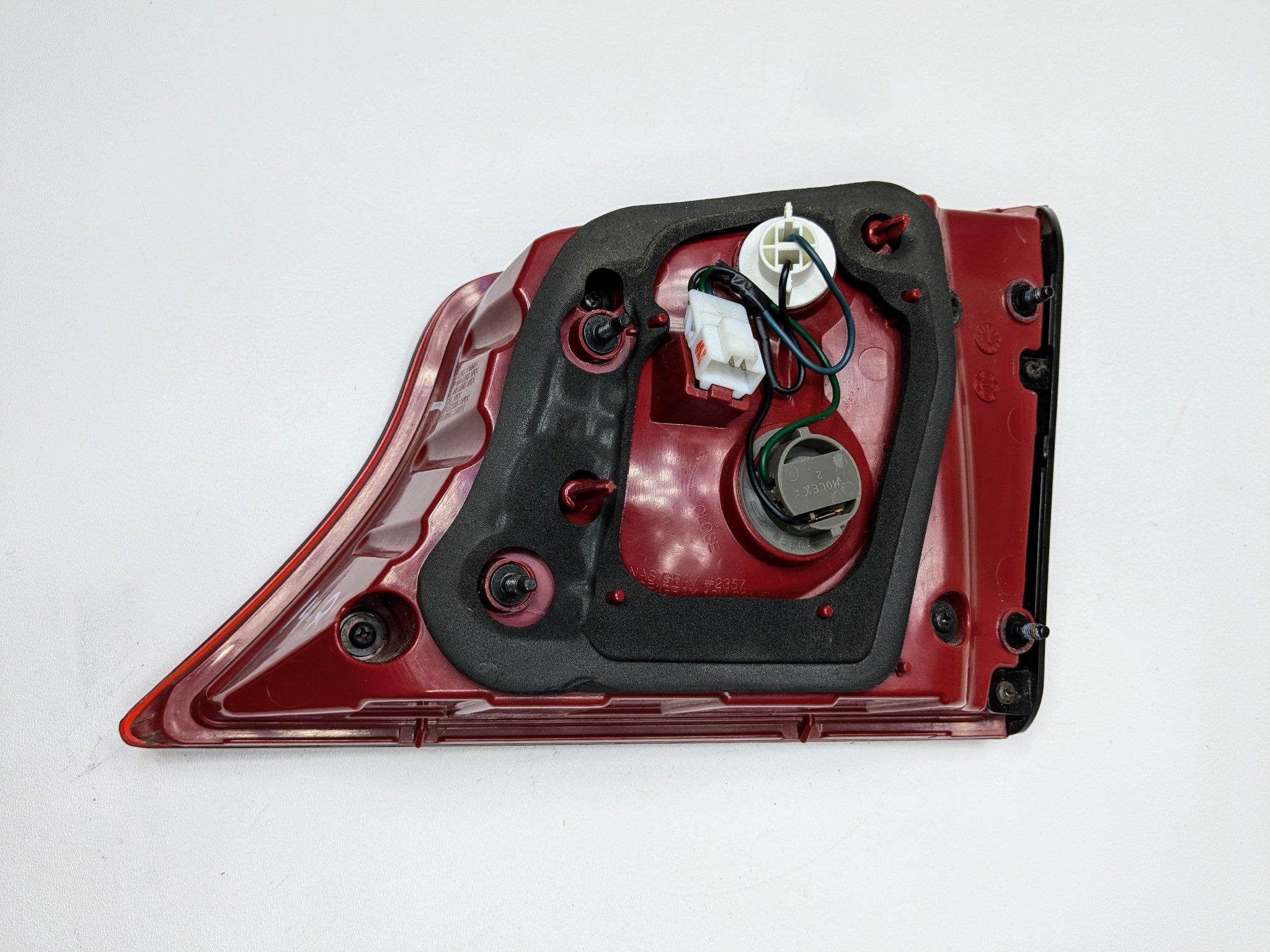 2013 - 2019 OEM HYUNDAI SANTA FE REAR LEFT TRUNK LID INNER TAILLIGHT ASSEMBLY