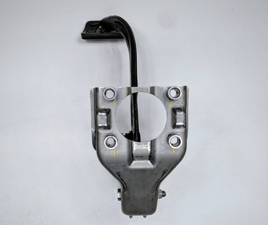 2013 - 2019 OEM HYUNDAI SANTA FE EMERGENCY PARKING BRAKE FOOT PEDAL ASSEMBLY