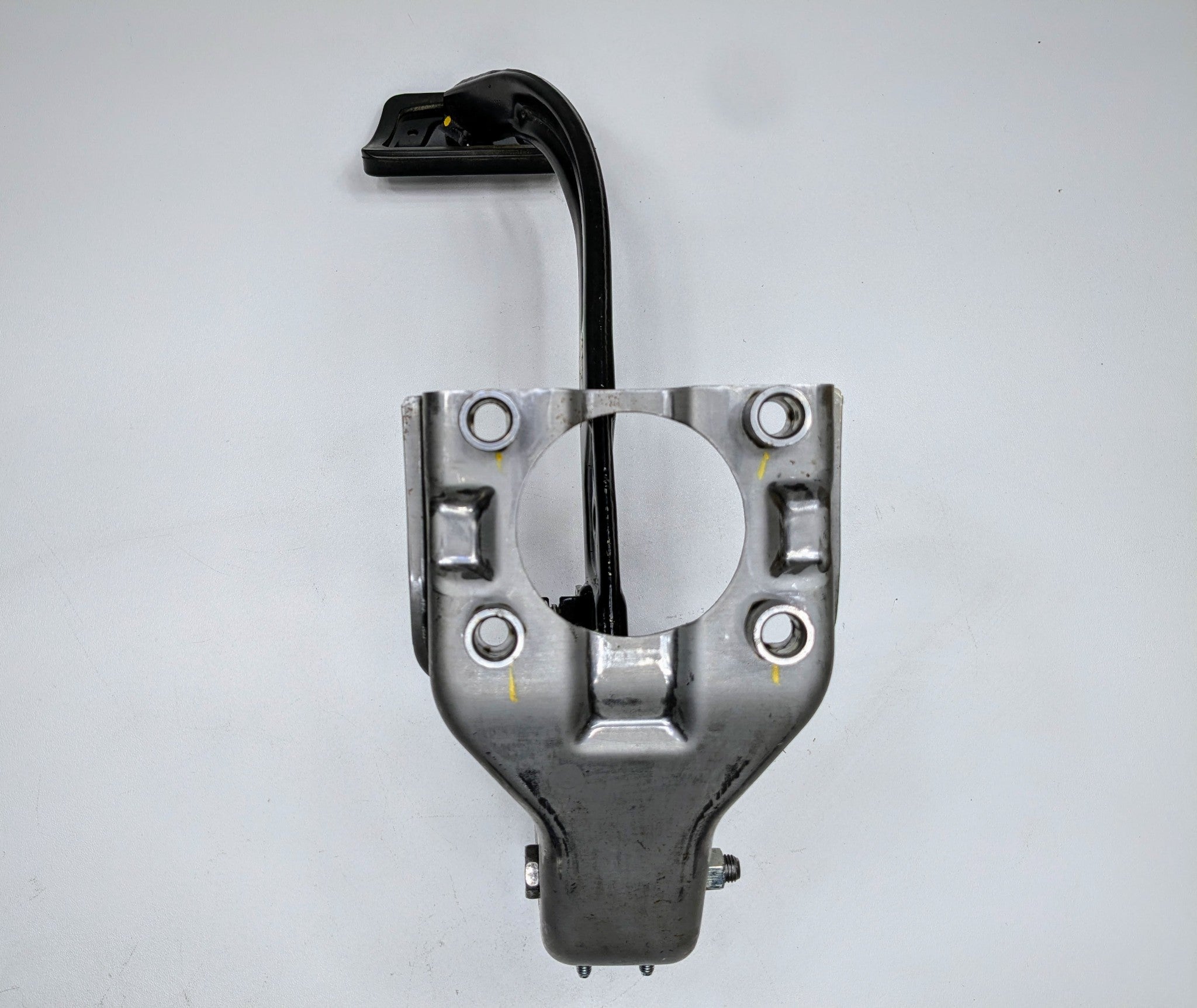 2013 - 2019 OEM HYUNDAI SANTA FE EMERGENCY PARKING BRAKE FOOT PEDAL ASSEMBLY