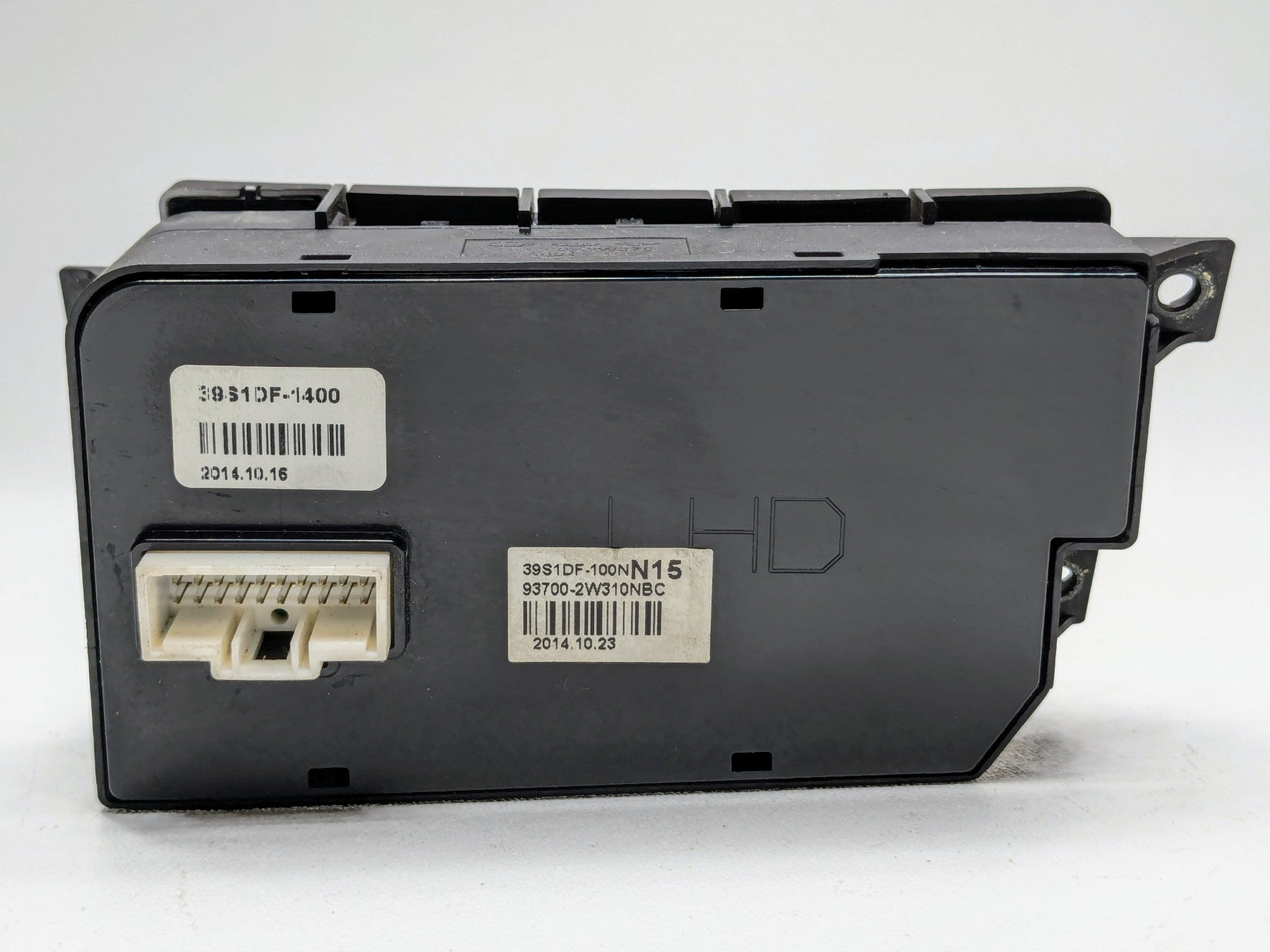 2013 - 2019 OEM HYUNDAI SANTA FE DASH TRACTION COMBINATION BUTTONS SWITCHES