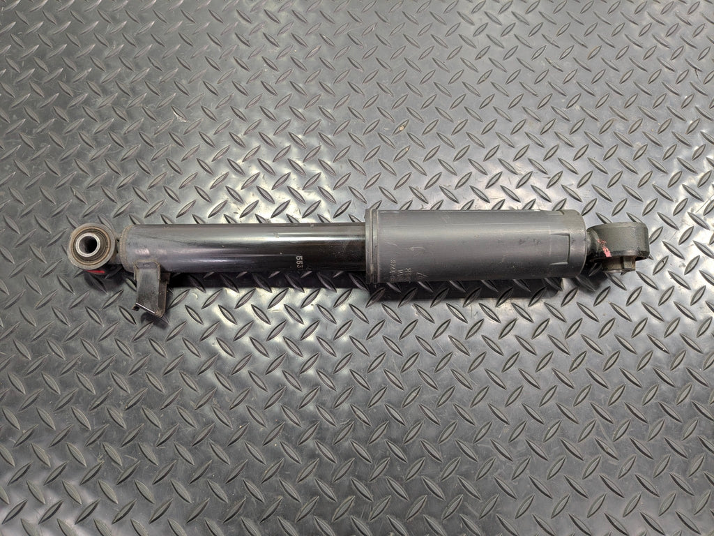2013 - 2019 OEM HYUNDAI SANTA FE REAR RIGHT PASSENGER SIDE SHOCK STRUT ABSORBER