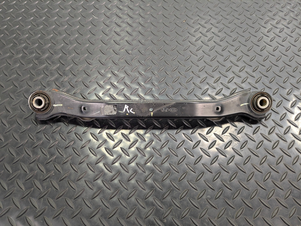 2013 - 2019 OEM HYUNDAI SANTA FE REAR LEFT UPPER CONTROL ARM FWD 3.3L