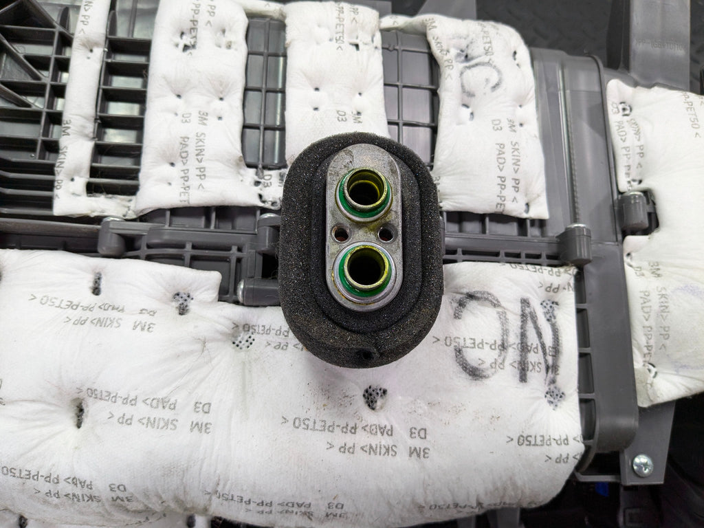 2013 - 2019 OEM HYUNDAI SANTA FE FRONT AC CLIMATE HEATER BLOWER HOUSING BOX