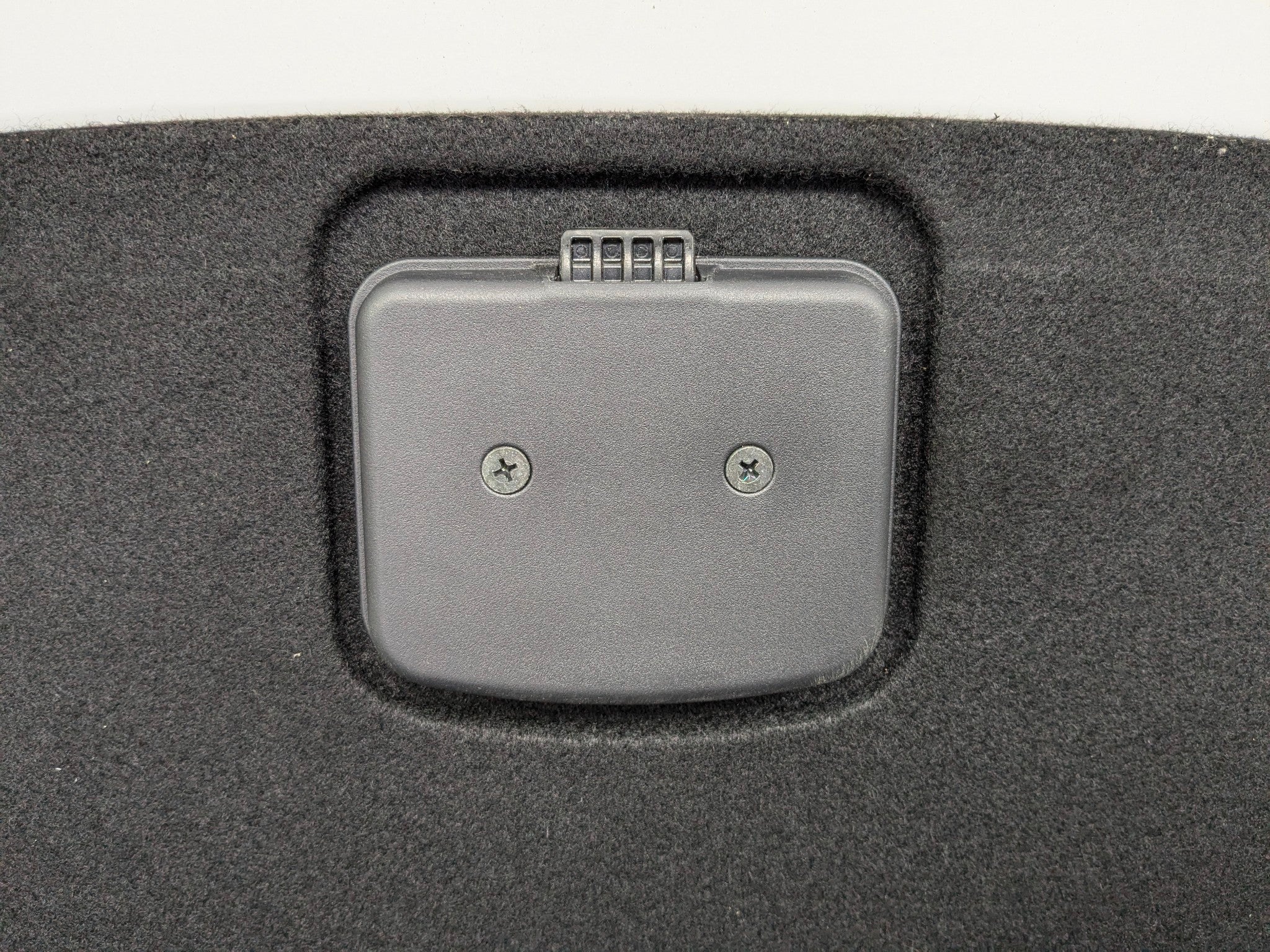 2013 - 2019 OEM HYUNDAI SANTA FE REAR TRUNK CARGO FLOOR COMPARTMENT STORAGE BOX