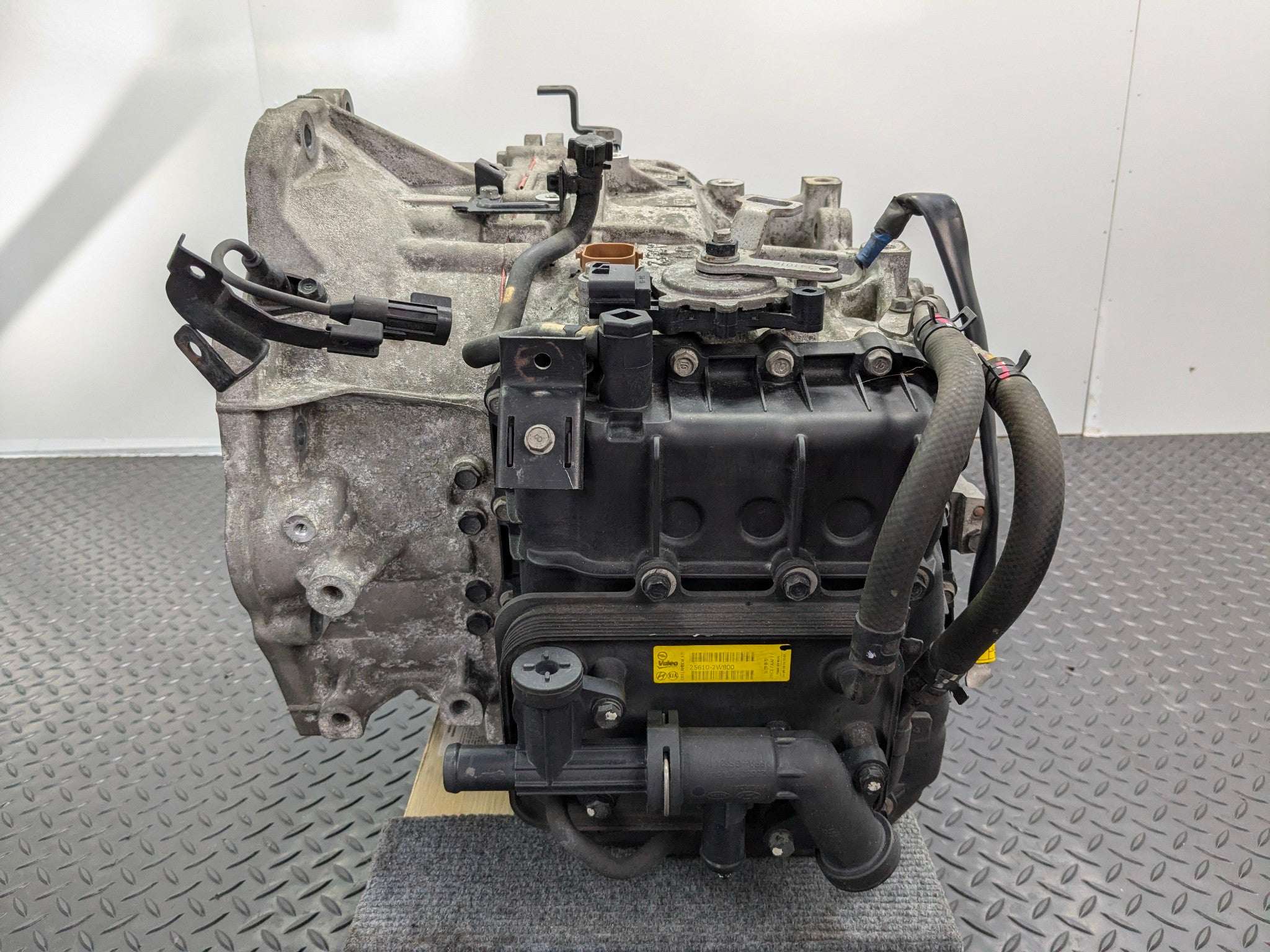 2013 - 2019 OEM HYUNDAI SANTA FE AUTOMATIC TRANSMISSION GEARBOX ASSEMBLY