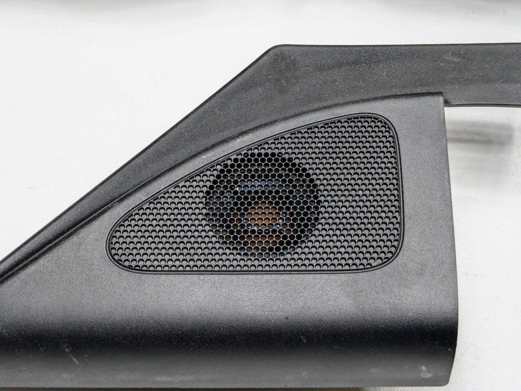 2013 - 2019 OEM HYUNDAI SANTA FE FRONT AND REAR SOUND SYSTEM SPEAKER SET OF 7