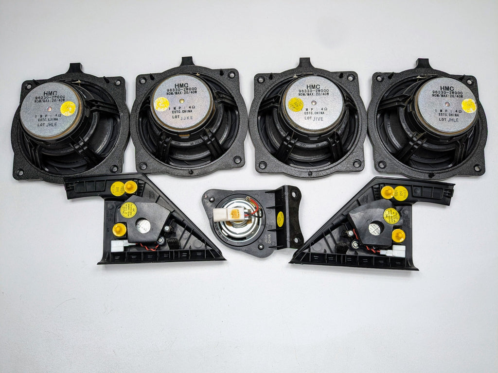 2013 - 2019 OEM HYUNDAI SANTA FE FRONT AND REAR SOUND SYSTEM SPEAKER SET OF 7