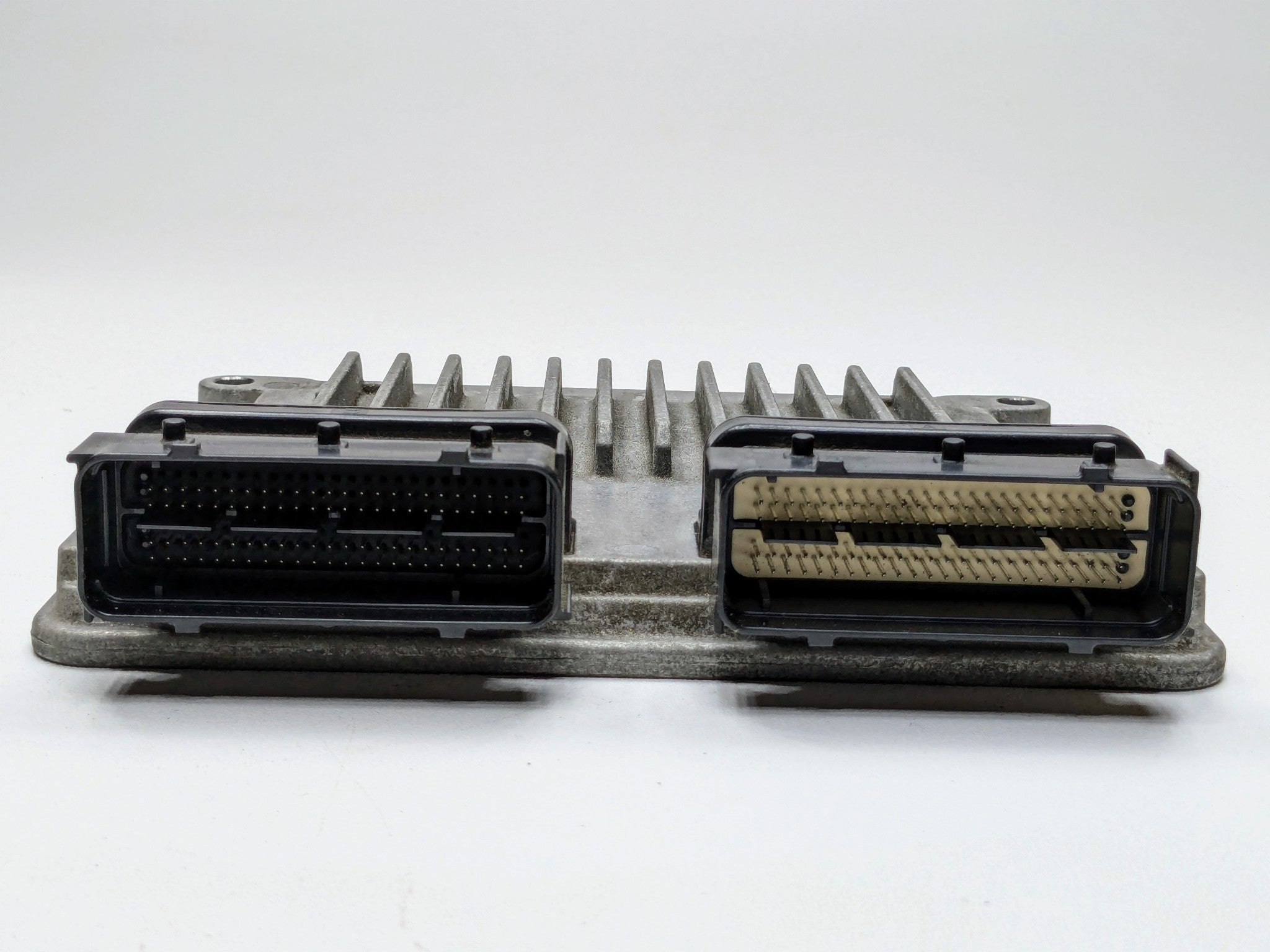 2013 - 2019 OEM HYUNDAI SANTA FE ECU ENGINE COMPUTER CONTROL MODULE UNIT