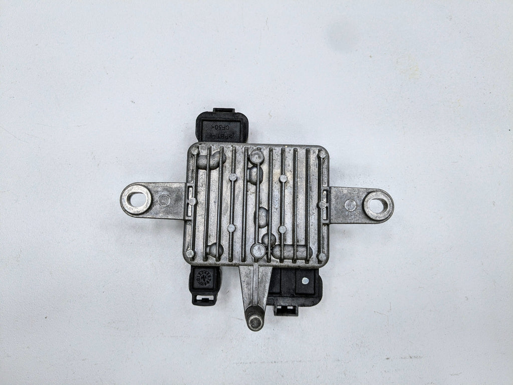 2013 - 2019 OEM HYUNDAI SANTA FE COOLING FAN CONTROLLER MODULE