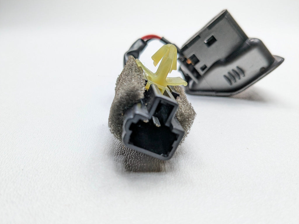 2013 - 2019 OEM HYUNDAI SANTA FE FUEL DOOR LID OPEN OPENER SWITCH