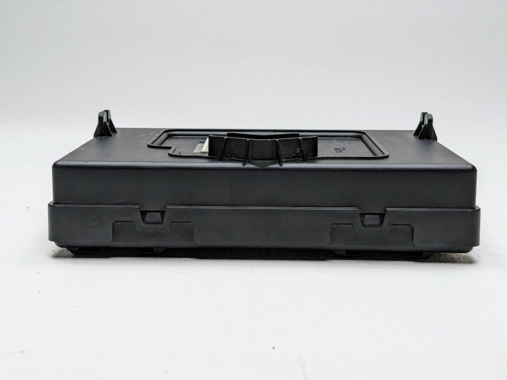 2013 - 2019 OEM HYUNDAI SANTA FE BCM BODY CONTROL MODULE COMPUTER