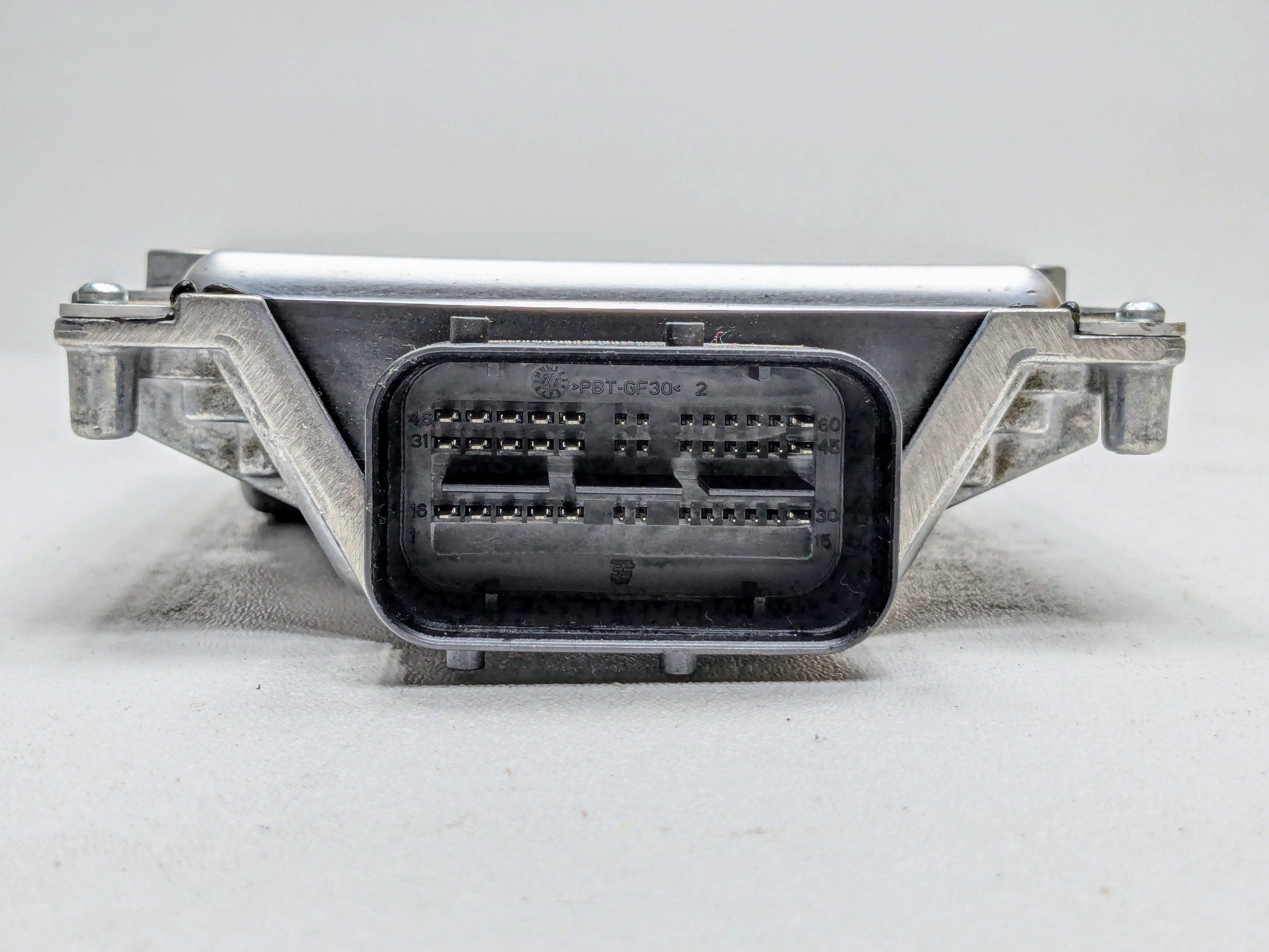 2013 - 2019 OEM HYUNDAI SANTA FE FUEL INJECTION CONTROL MODULE