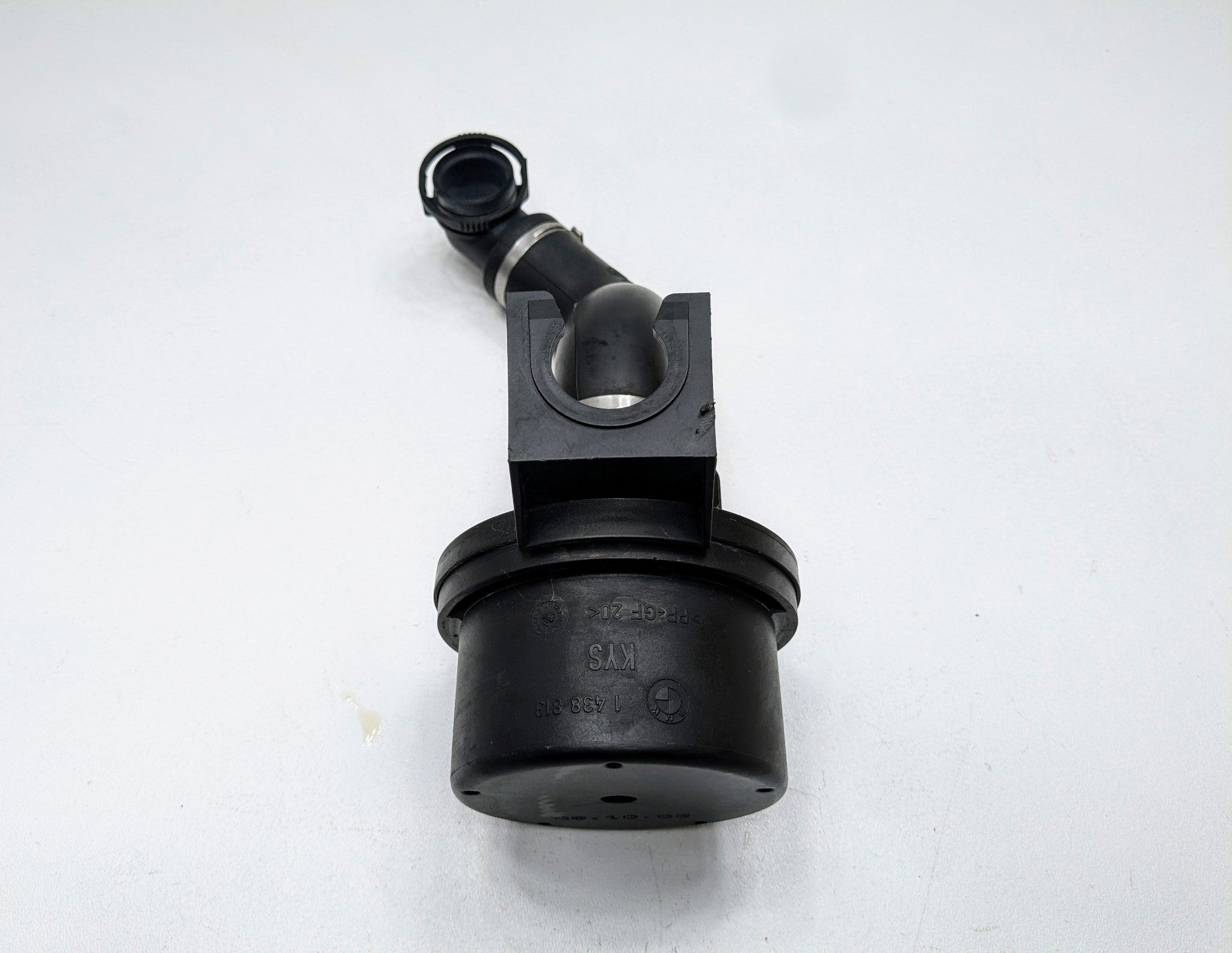 04 - 06 OEM BMW 330CI AIR FLOW SECONDARY INJECTION SMOG PUMP FILTER WITH HOSE