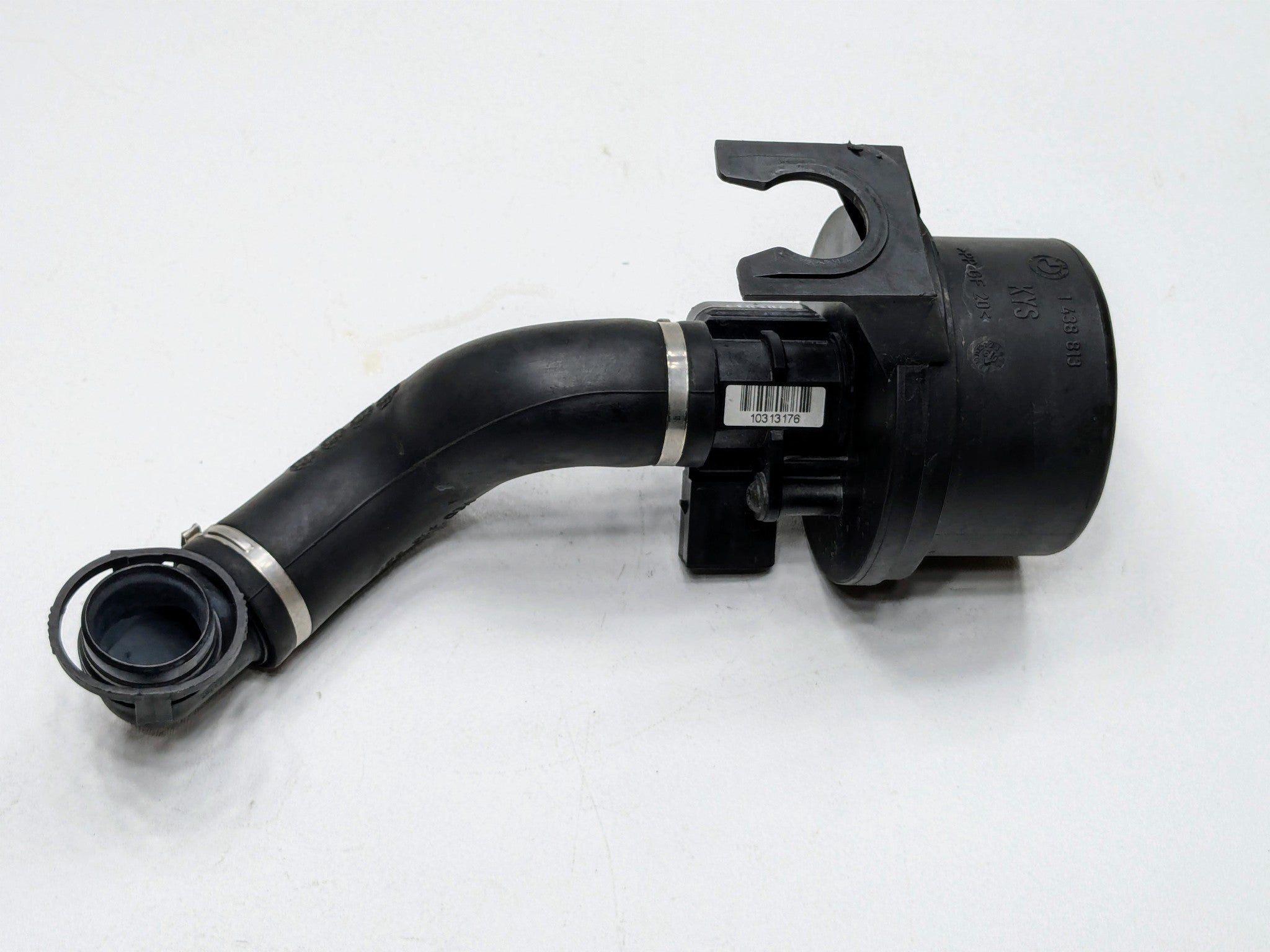 04 - 06 OEM BMW 330CI AIR FLOW SECONDARY INJECTION SMOG PUMP FILTER WITH HOSE