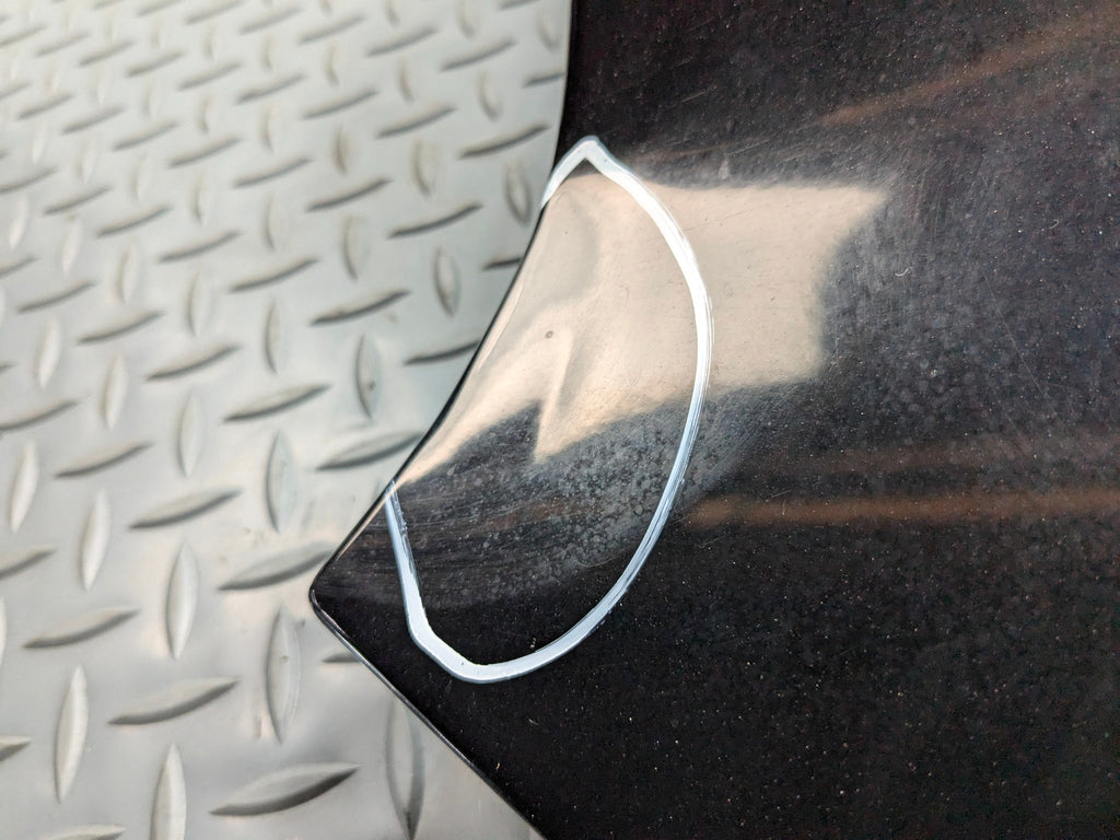 2004 - 2006 OEM PORSCHE CAYENNE V6 FRONT LEFT DRIVER SIDE FENDER COVER PANEL