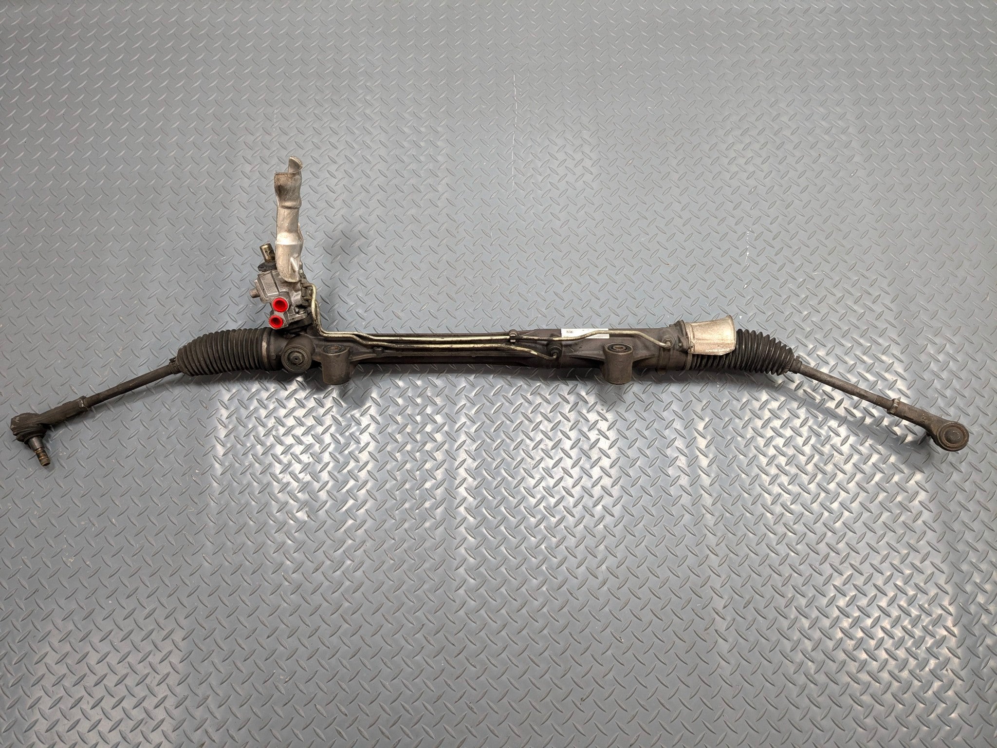 2004 - 2006 OEM PORSCHE CAYENNE V6 POWER STEERING GEAR RACK AND PINION ASSEMBLY