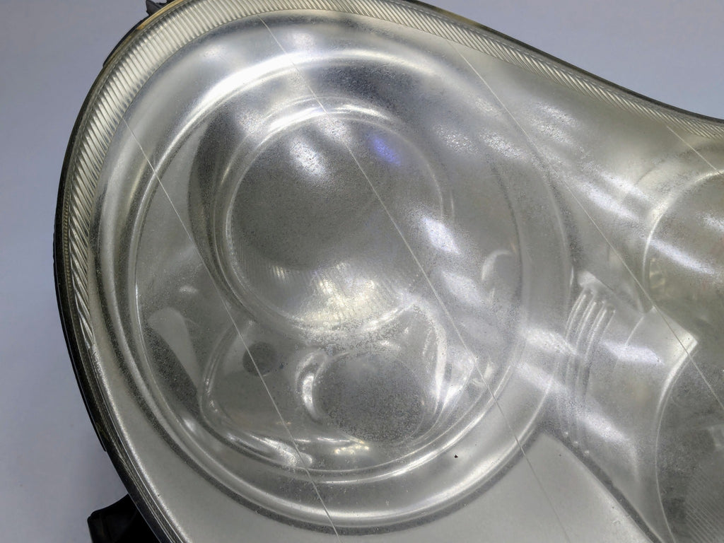 04 - 06 OEM PORSCHE CAYENNE V6 FRONT RIGHT PASSENGER SIDE HEADLAMP ASSEMBLY