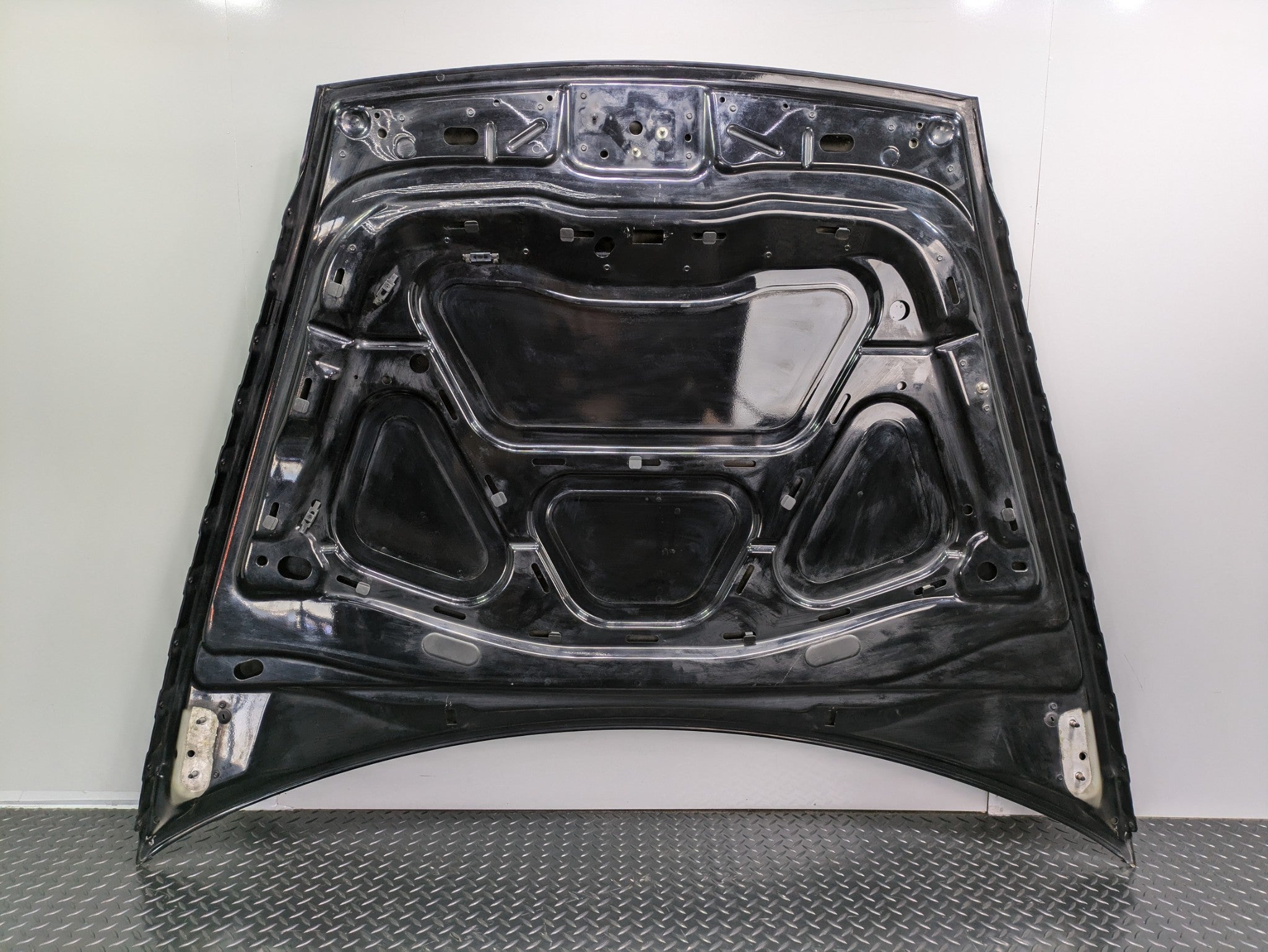 2004 - 2006 OEM PORSCHE CAYENNE V6 FRONT HOOD SHELL PANEL BLACK